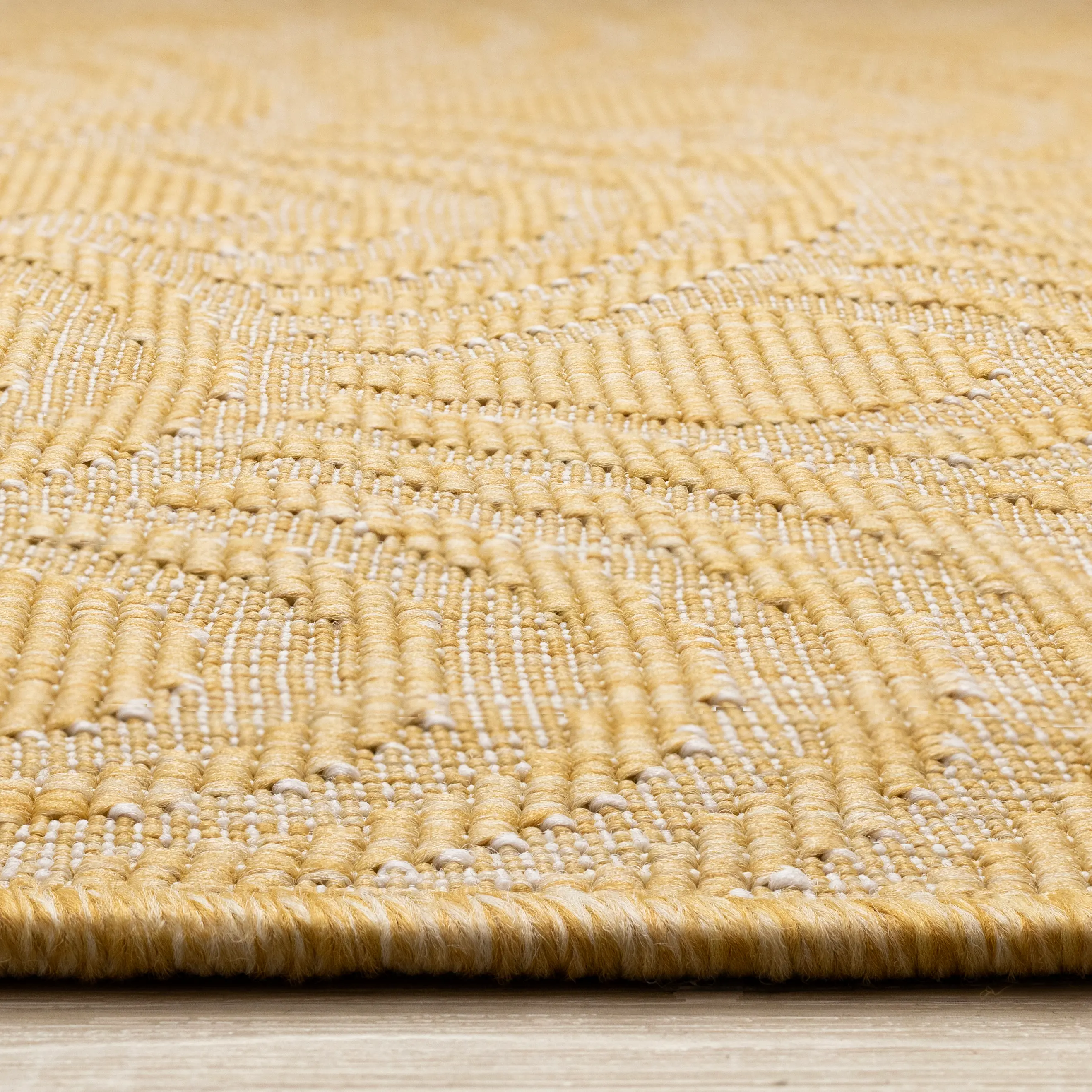 Bristol 5 x 8 Yellow Rainbow Arch Reversible Indoor-Outdoor Area Rug-6