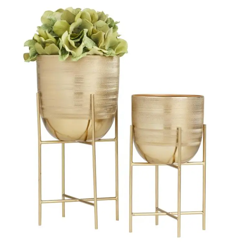 Georgi Small Gold Metal Indoor and Outdoor Planter
