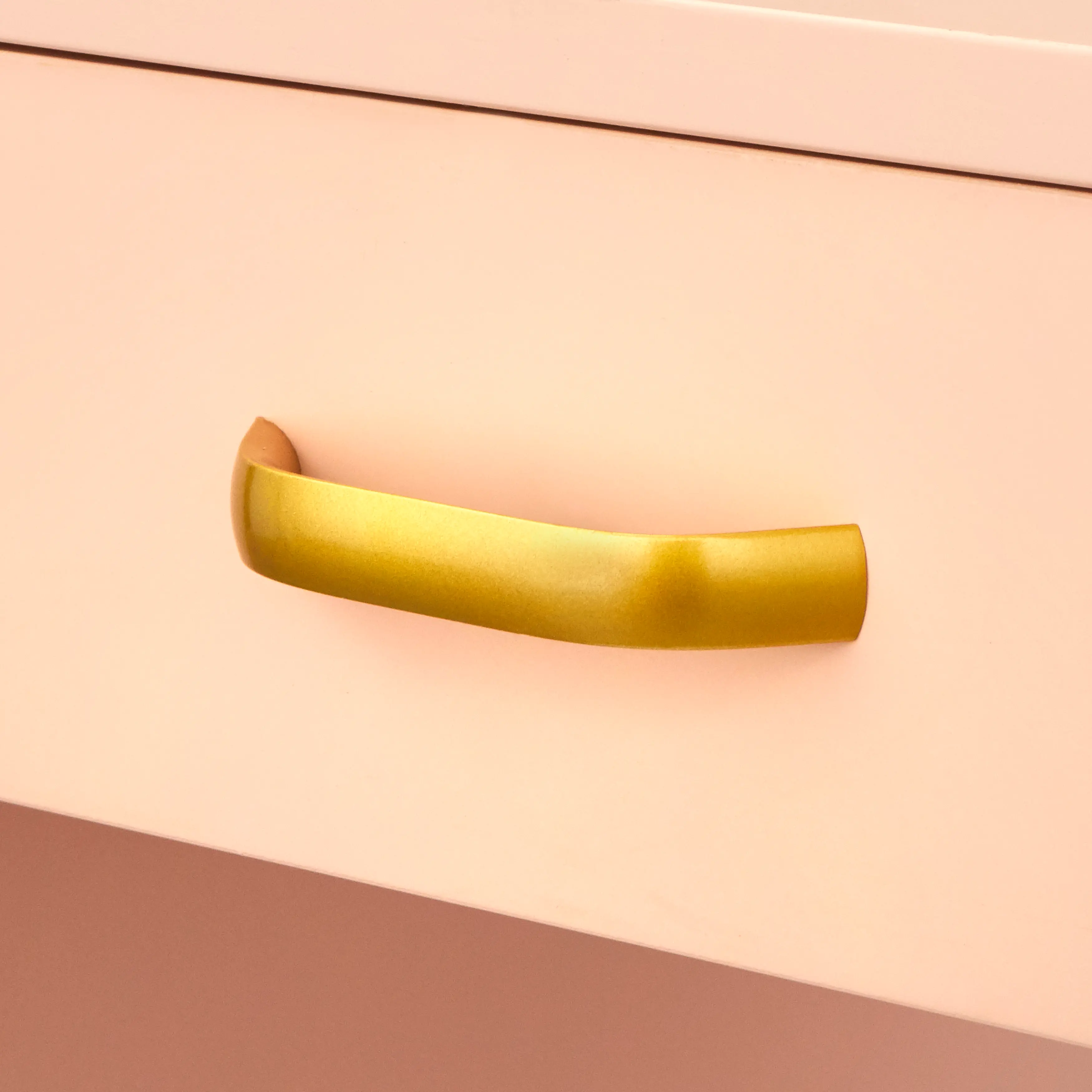 Charlie Pink Desk-2