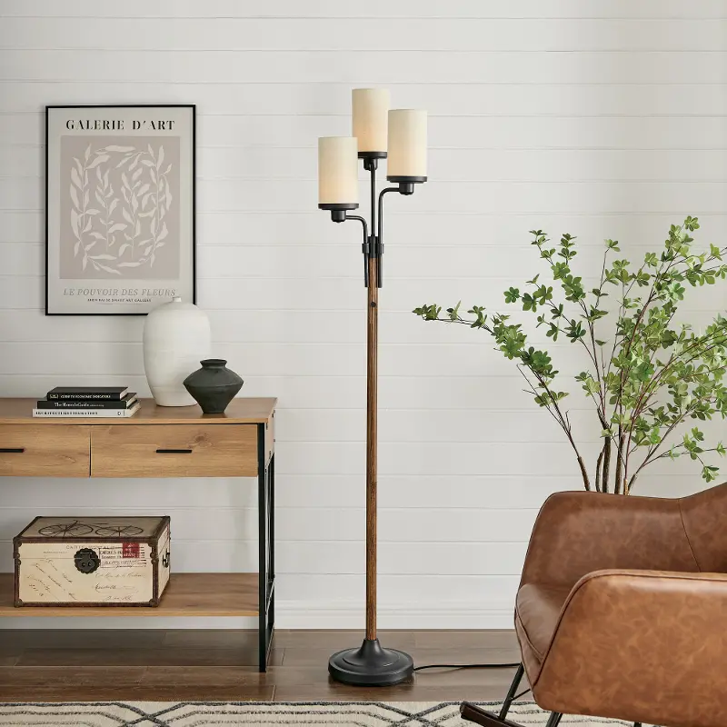 Wynter Floor Lamp