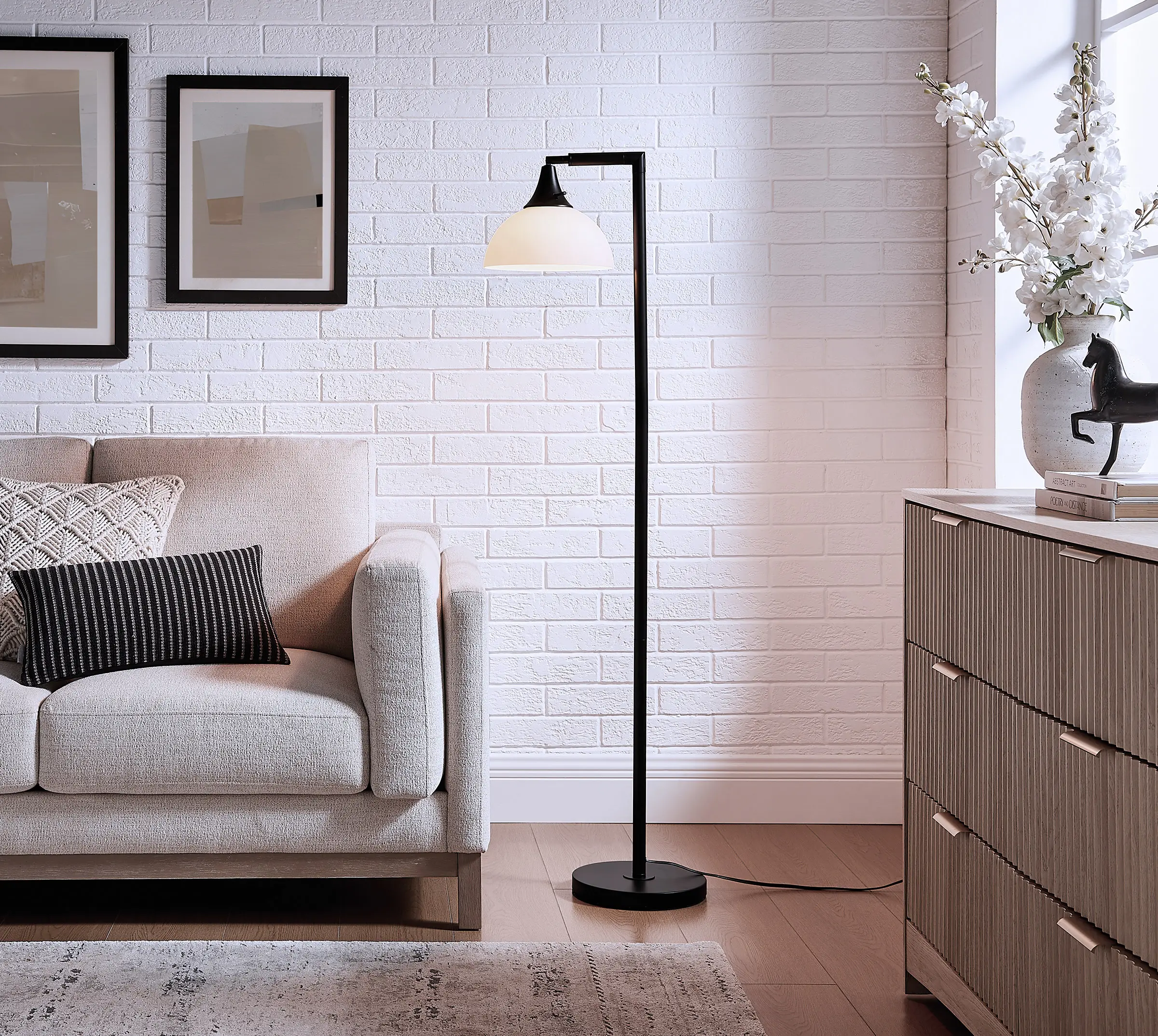 Wren Black Floor Lamp-1