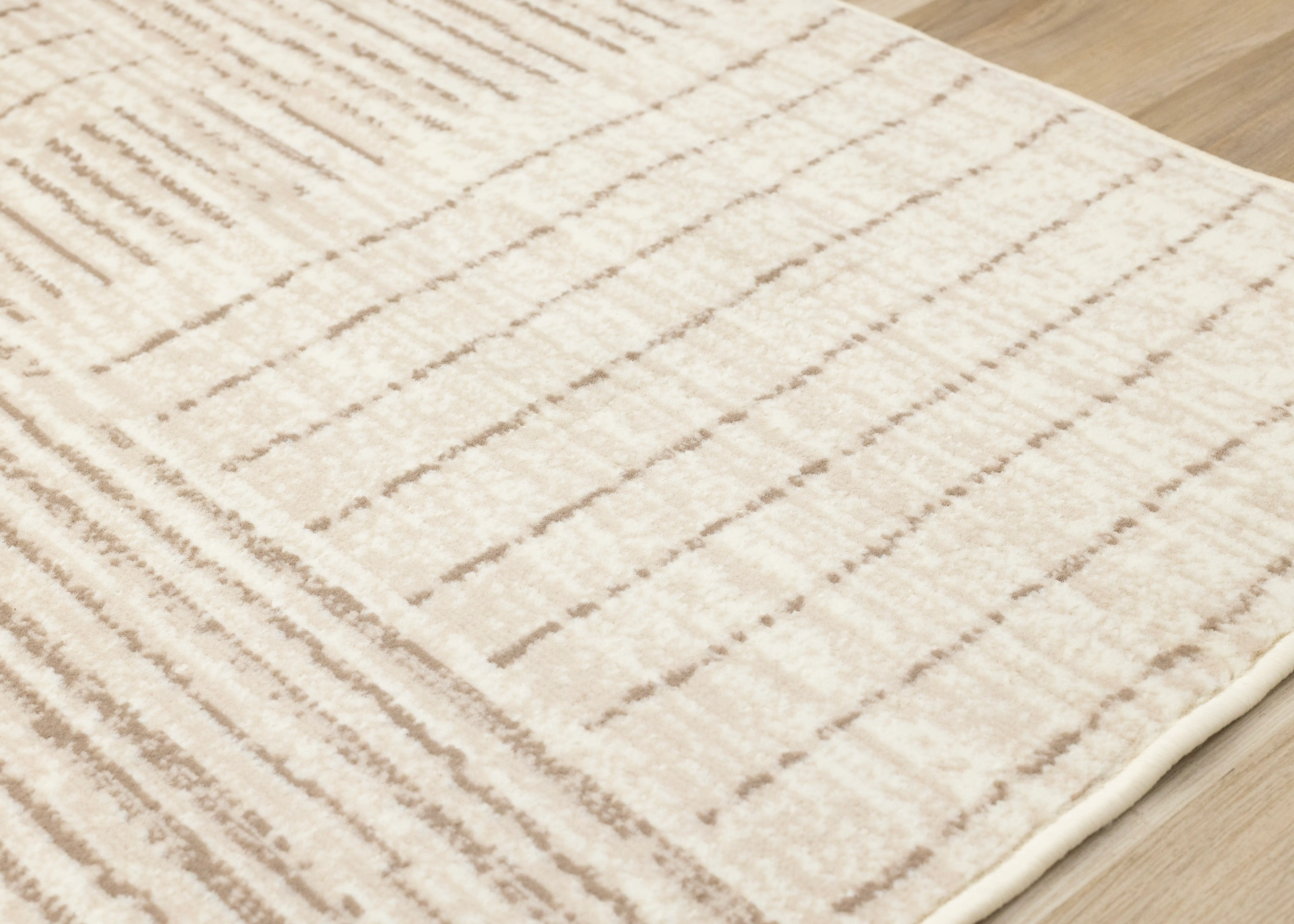 4941-7933 235320 Faira 8 x 11 Cream Area Rug-3
