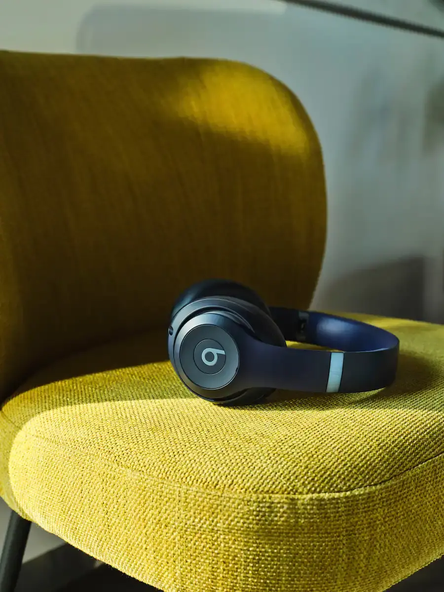 MQTQ3LL/A Beats Studio Pro Wireless Noise Cancelling Over-the-Ear Headphones - Navy-8