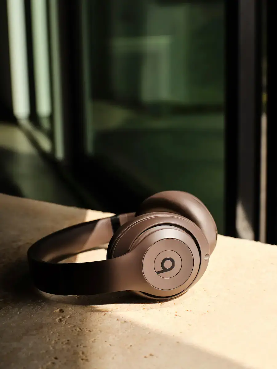 MQTT3LL/A Beats Studio Pro Wireless Noise Cancelling Over-the-Ear Headphones - Deep Brown-8