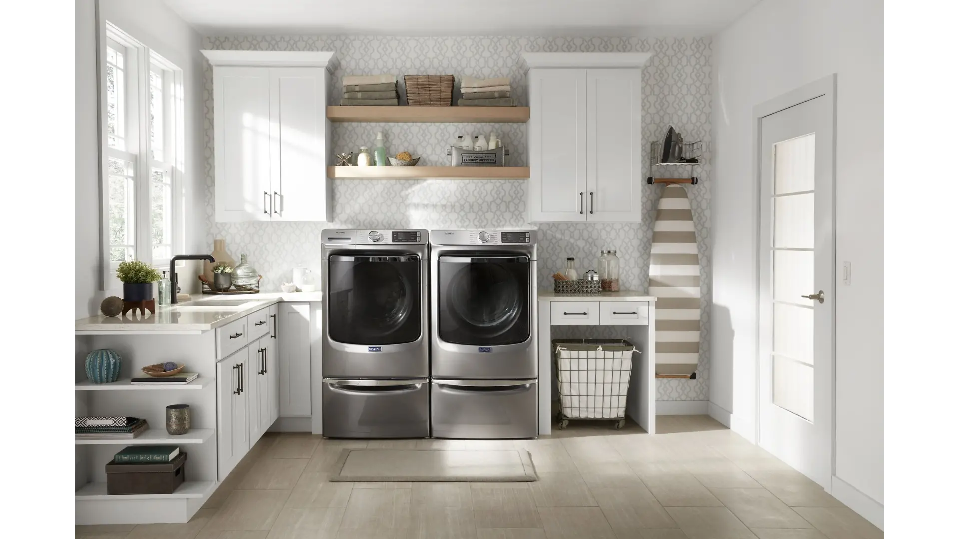 XHPC155YC Whirlpool 15 Inch Laundry Pedestal - Chrome Shadow-2