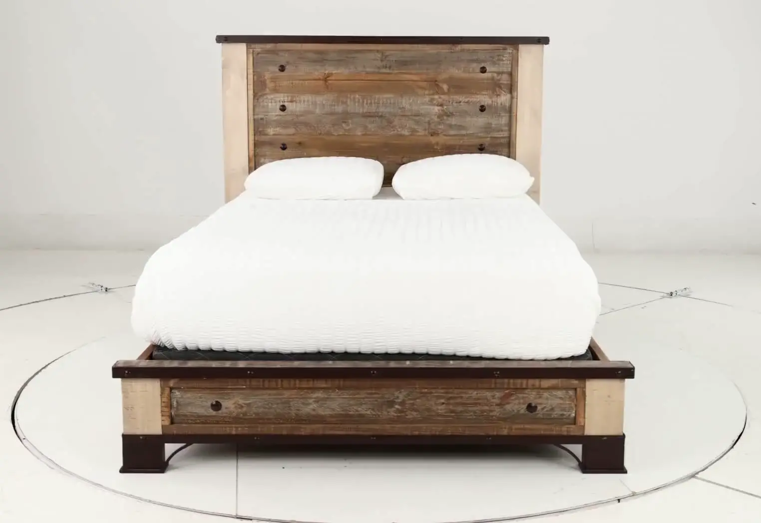 Antique Pine Queen Bed-10