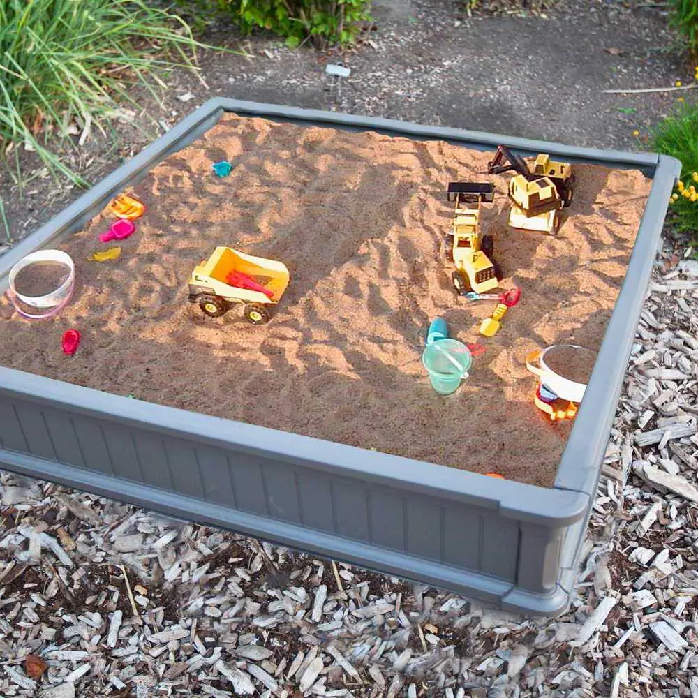 60065 Lifetime 4' x 4' Raised Garden Bed-5