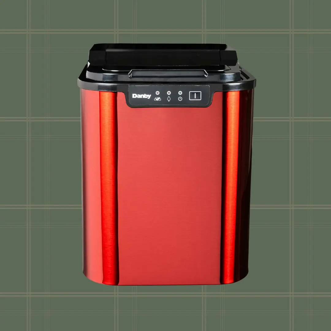 Danby 25 lb Counter Top Ice Maker