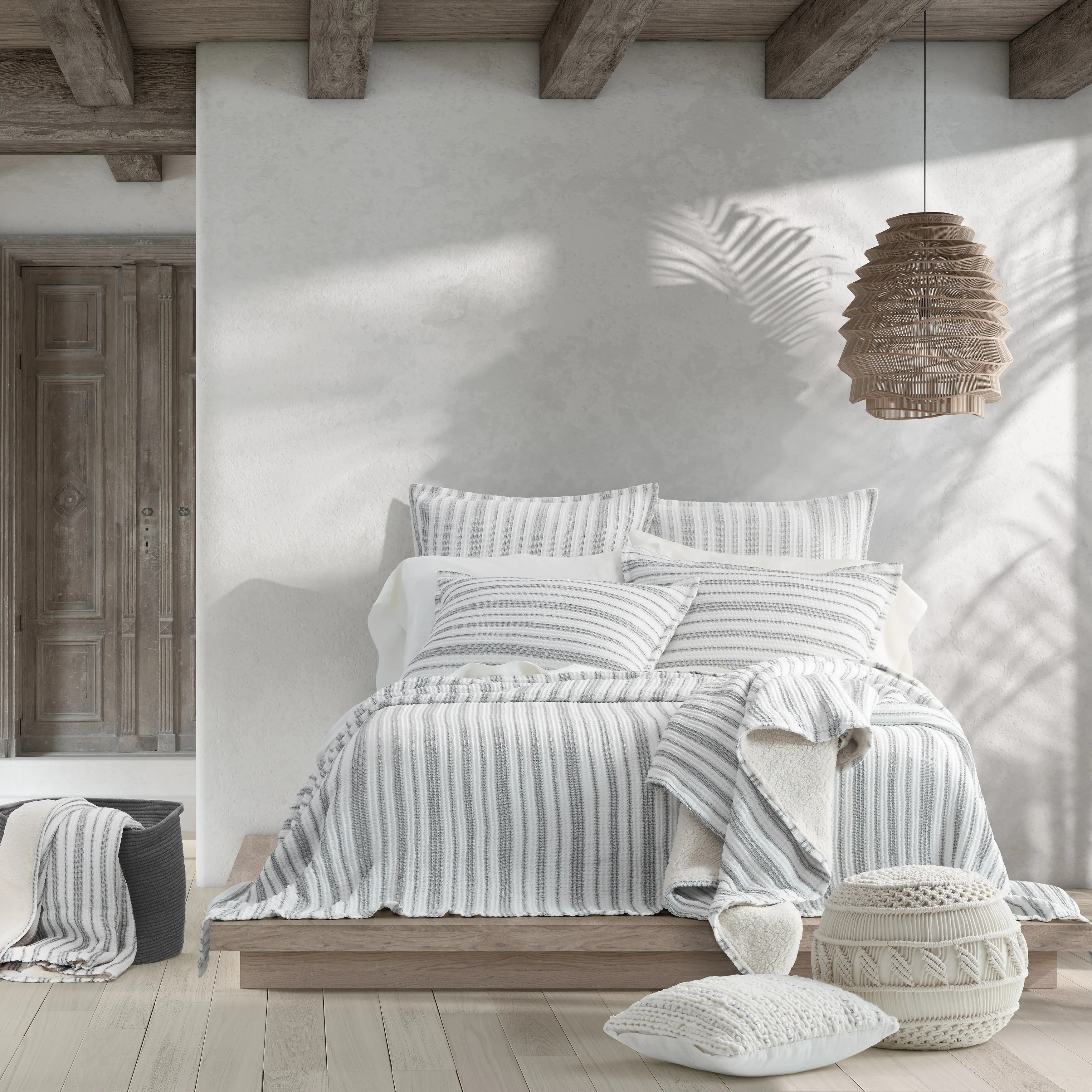 J. Queen Modern Coachella White Throw