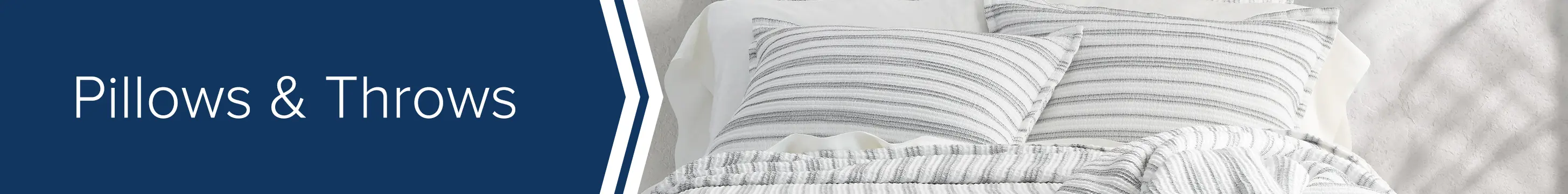 Pillows & Throws