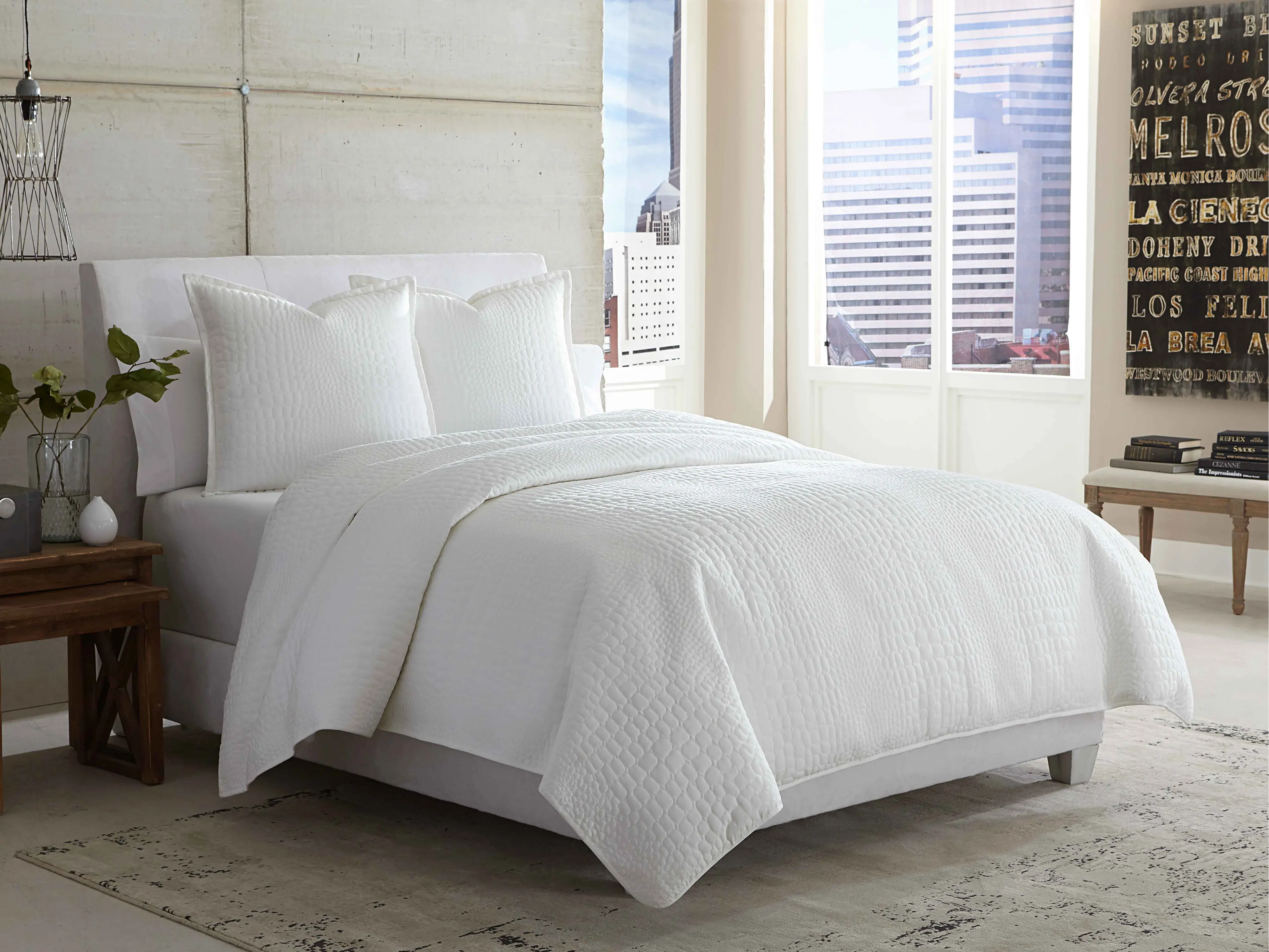 Ashworth Queen White Bedding Collection-1
