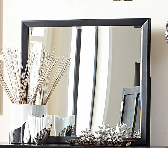 Raku Black Mirror-1