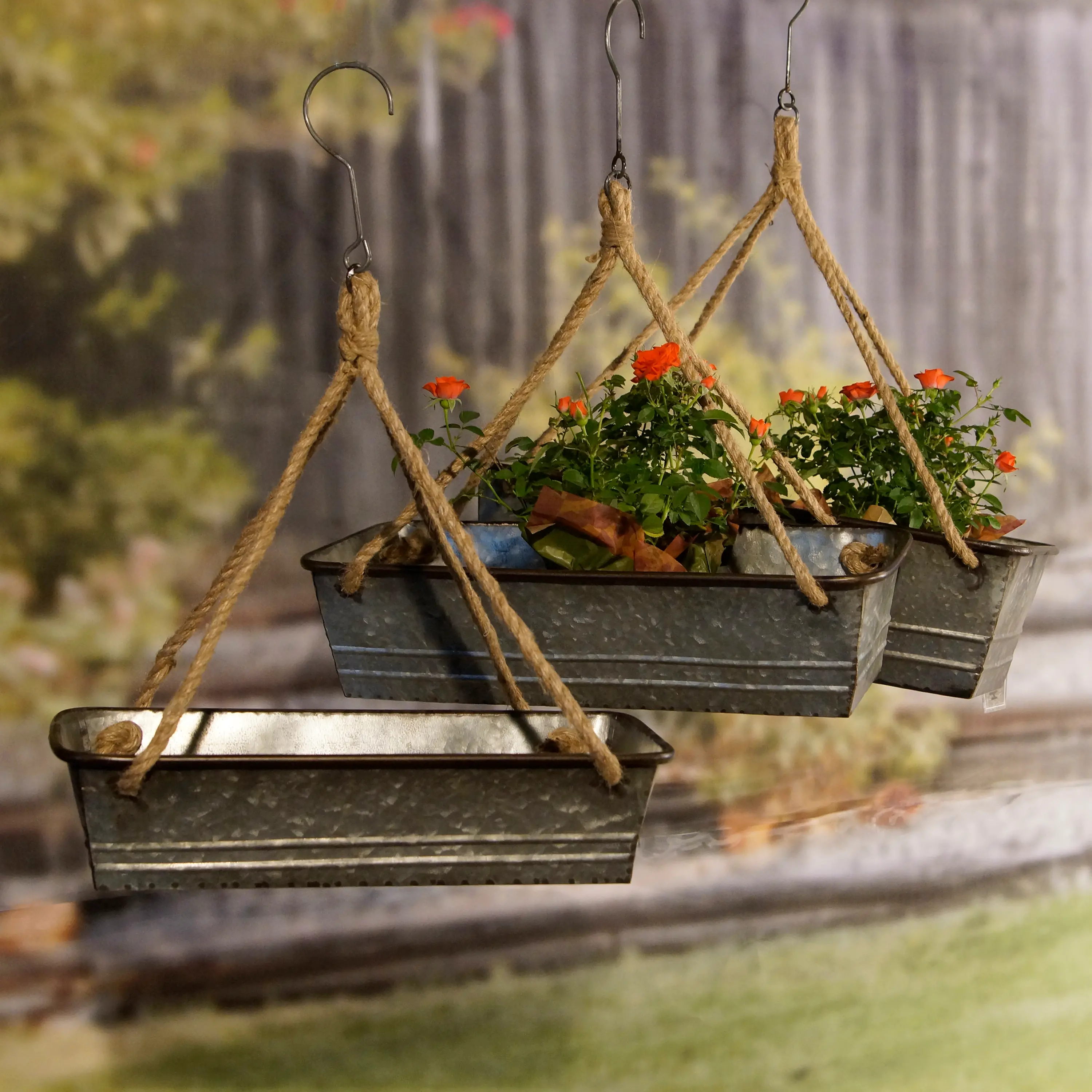 18 Inch Galvanized Metal Basket with Rope and Hanger-2