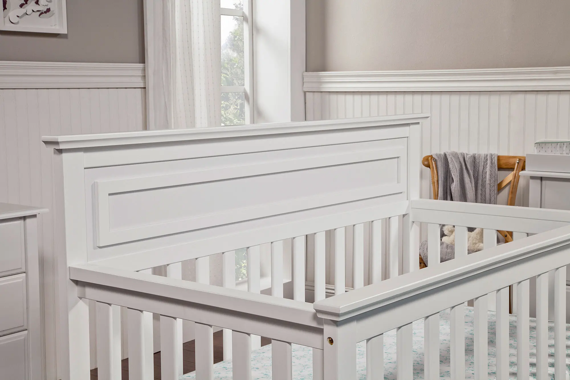 White Classic 4-in-1 Convertible Crib - Autumn-3