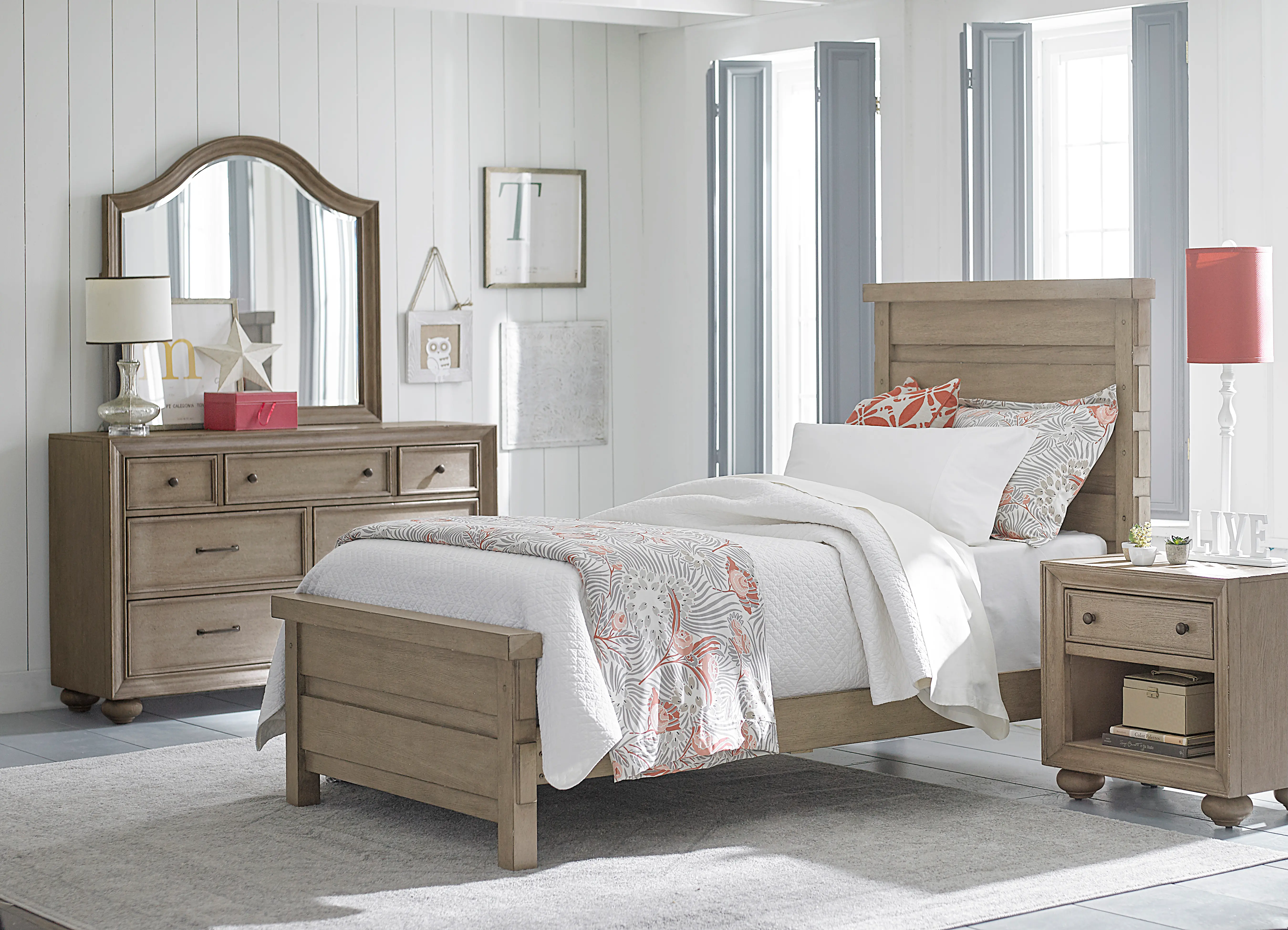 Classic Weathered Gray 4 Piece Twin Bedroom Set - Heather-1