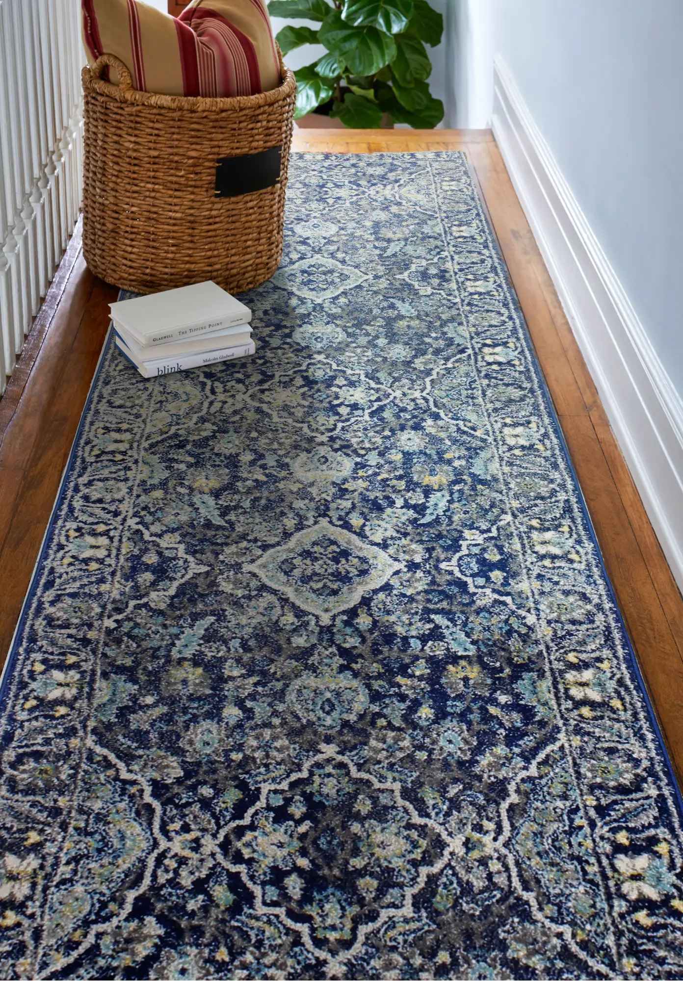 E110-DKBL-2.6X8-5394A Everek Navy Blue Runner Rug-2