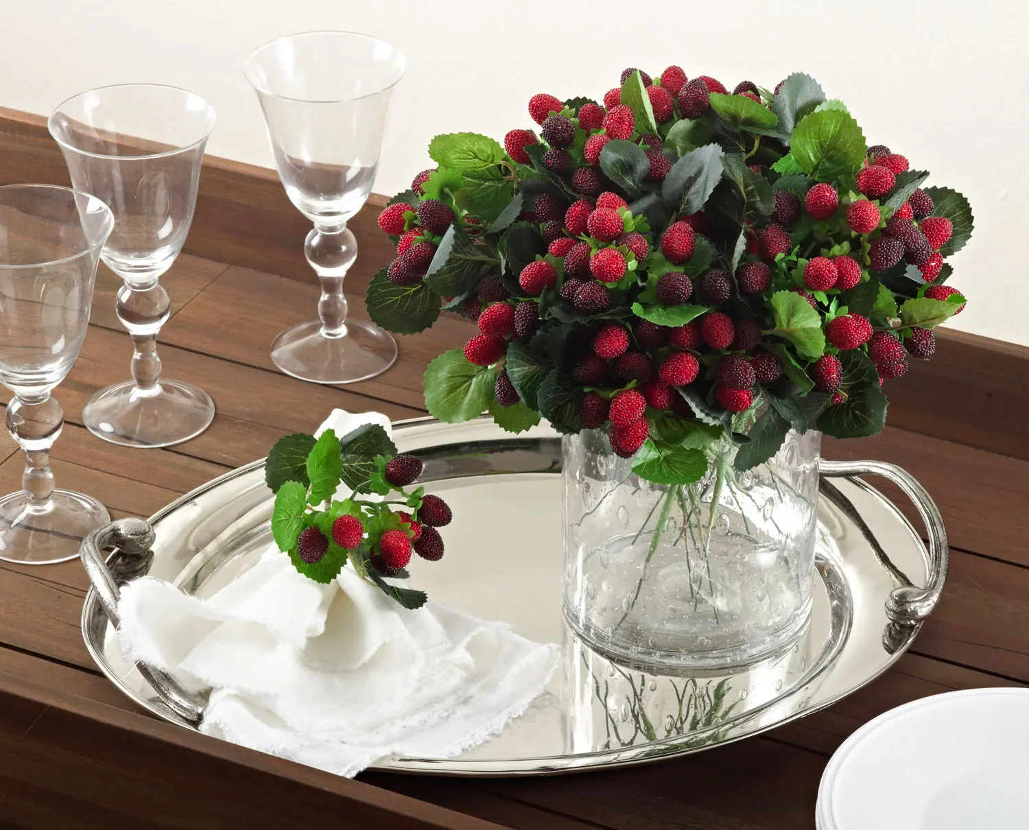 11  Strawberry Stem For Arrangement-2