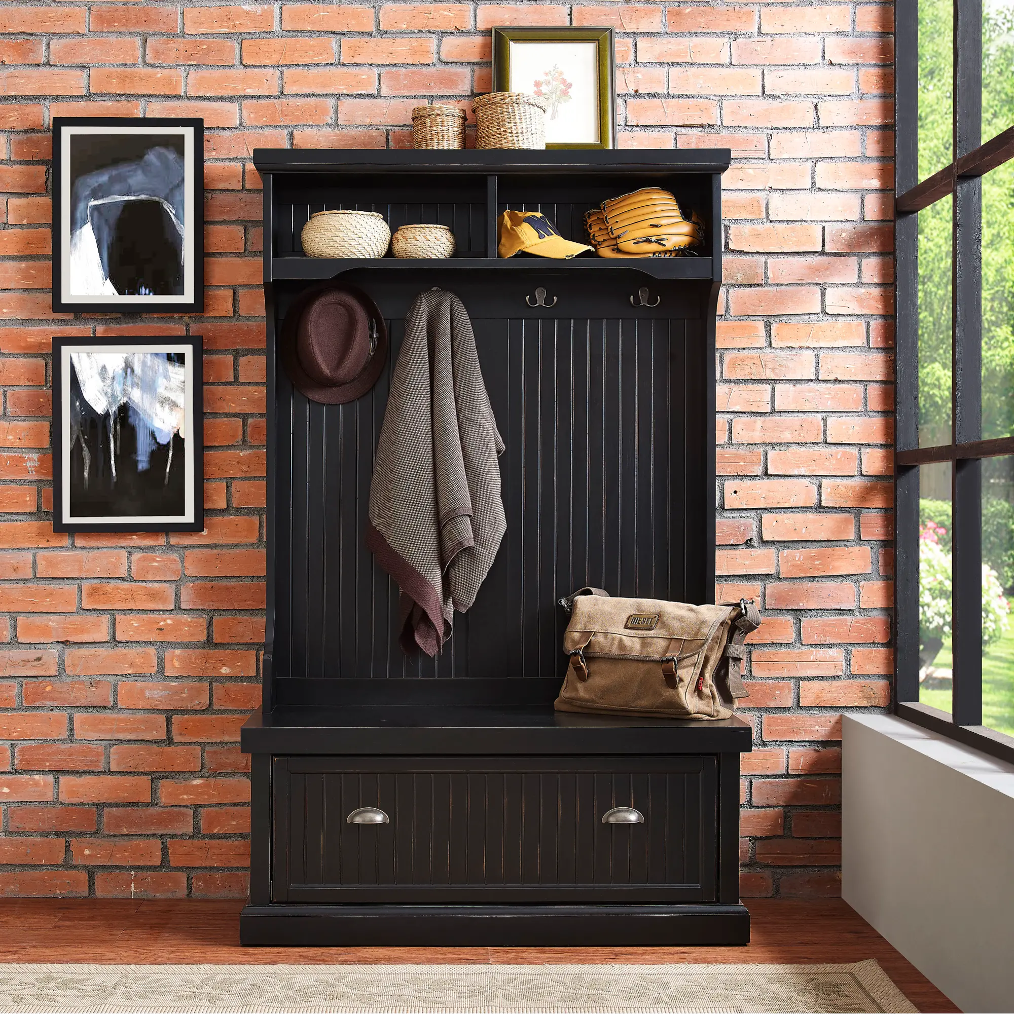Seaside-Distressed-Black-Hall-