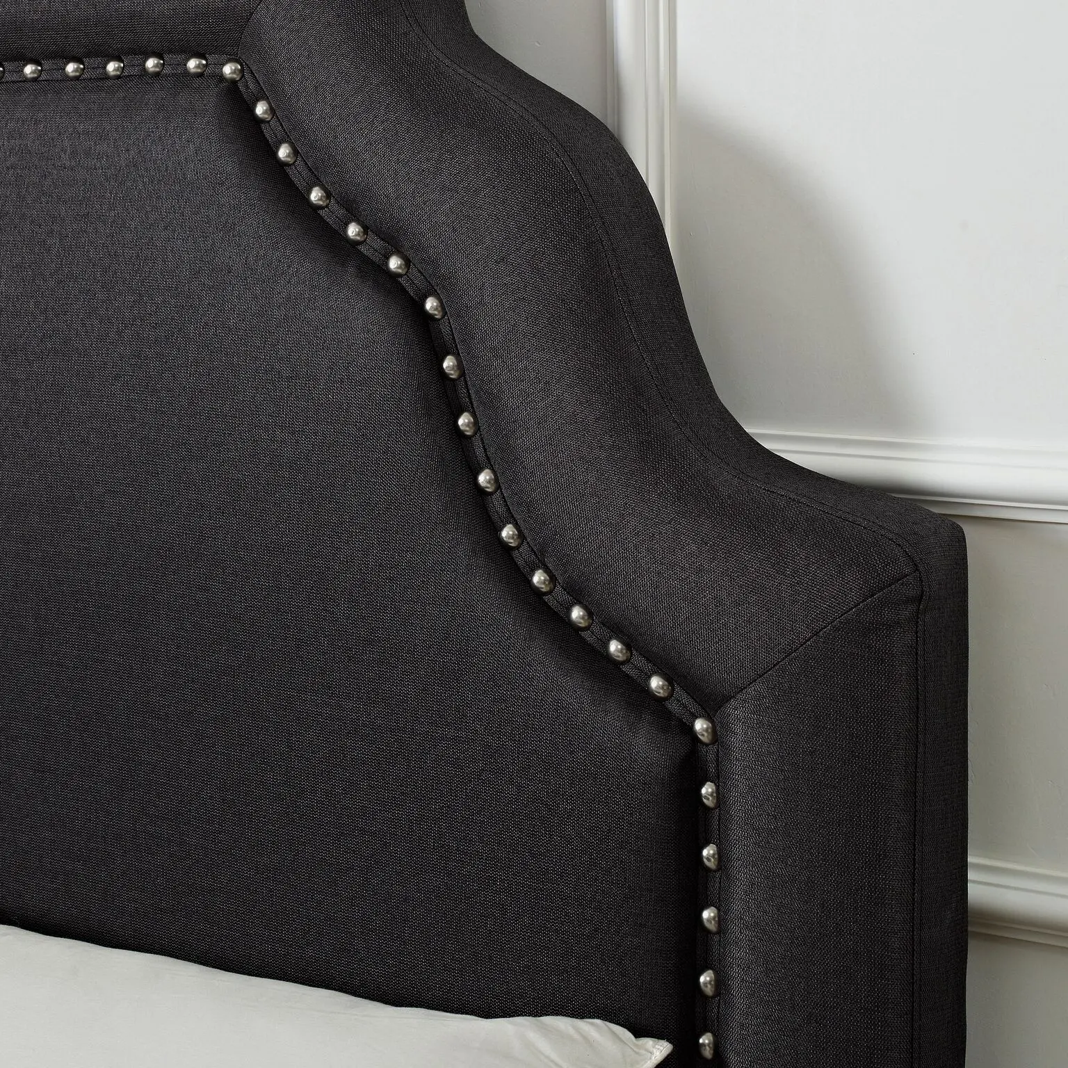 KF705009CL Classic Charcoal Gray Queen Upholstered Bed - Loren-3