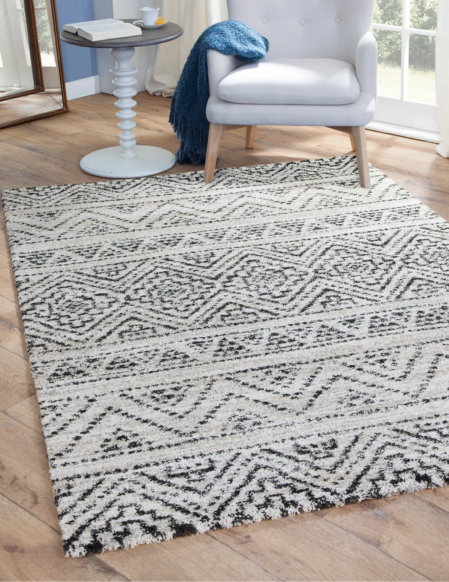 Granada 8 x 11 Beige, Ivory, and Charcoal Gray Area Rug-2