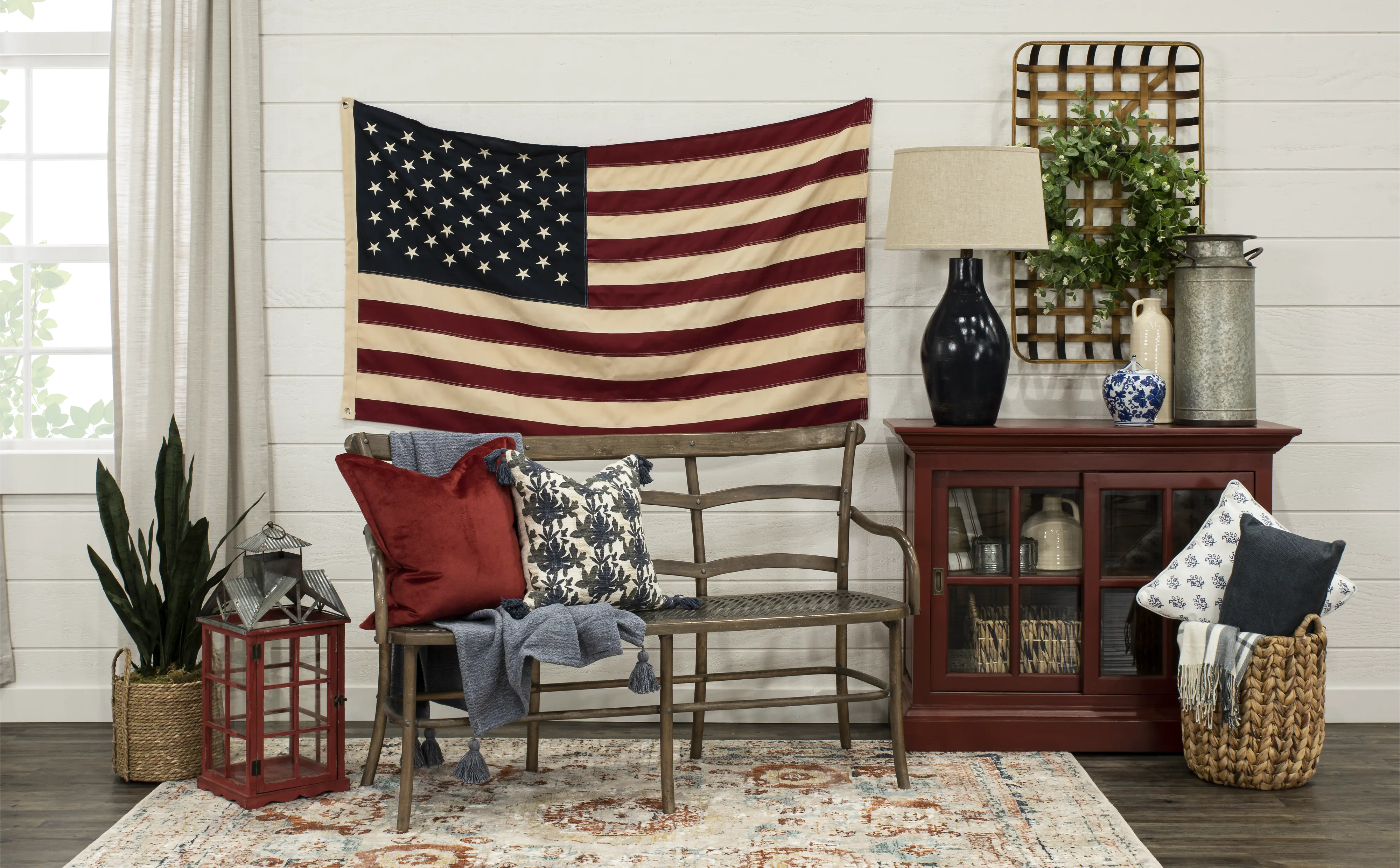 Timberwood Three Seater Bench with Metal Mesh Seat - Soulan-2