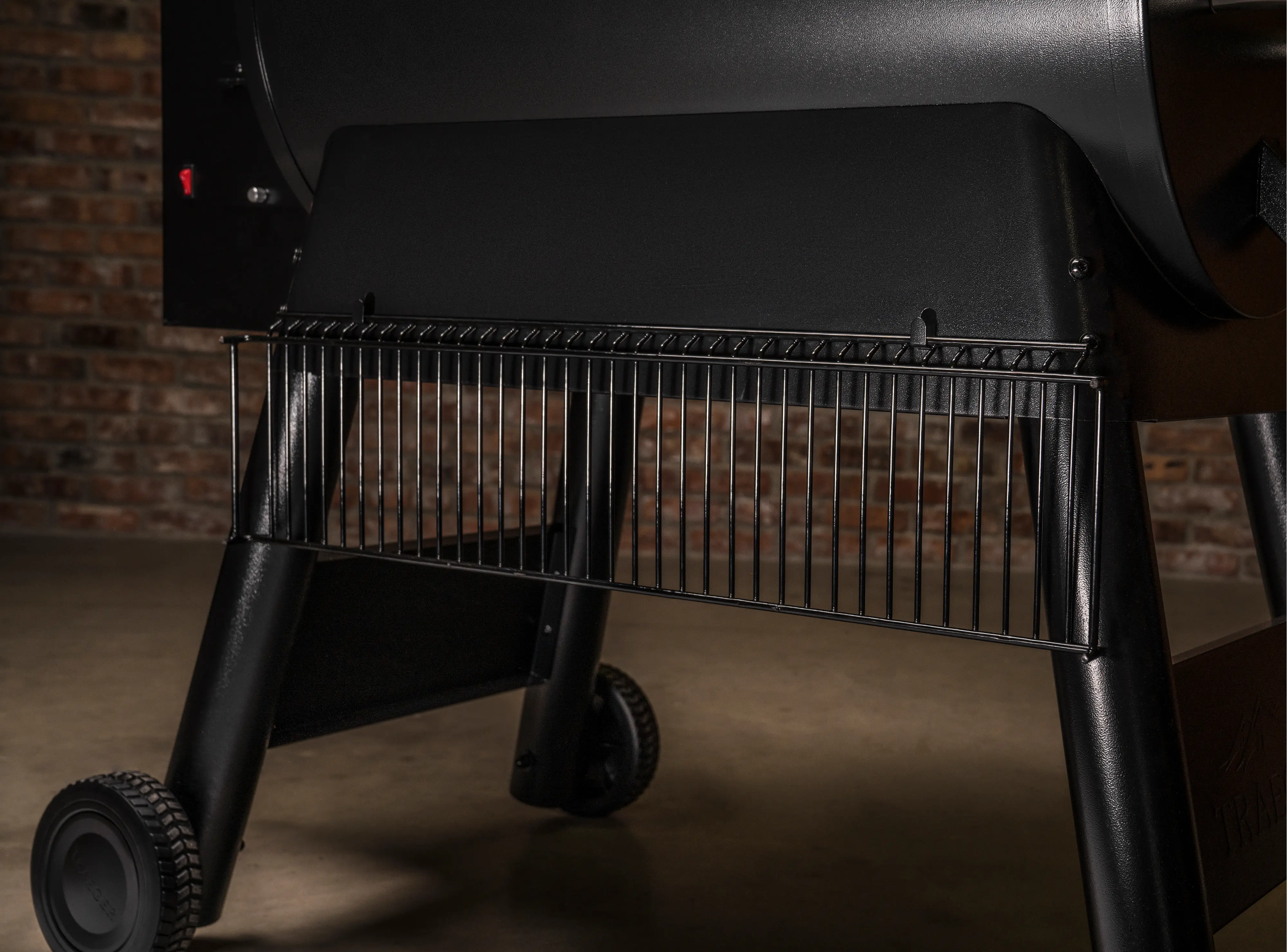 TFB57GLE,575-BLACK Traeger Pro 575 Black Pellet Grill 2nd Generation-6