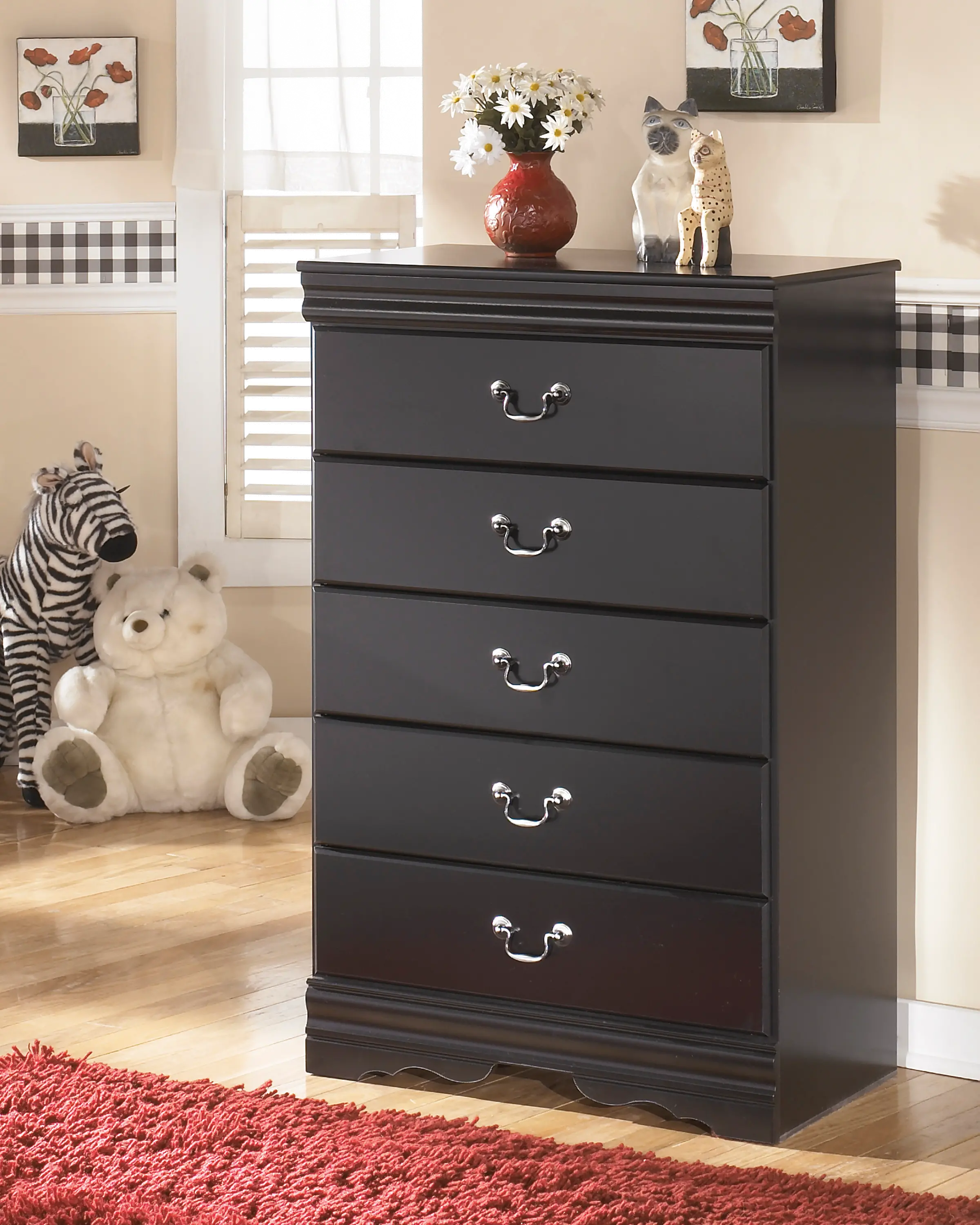 Huey Vineyard Black Chest of Drawers-2