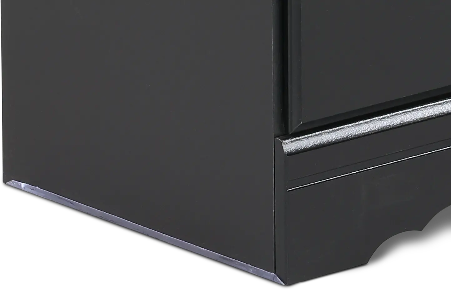 Huey Vineyard Black Chest of Drawers-8