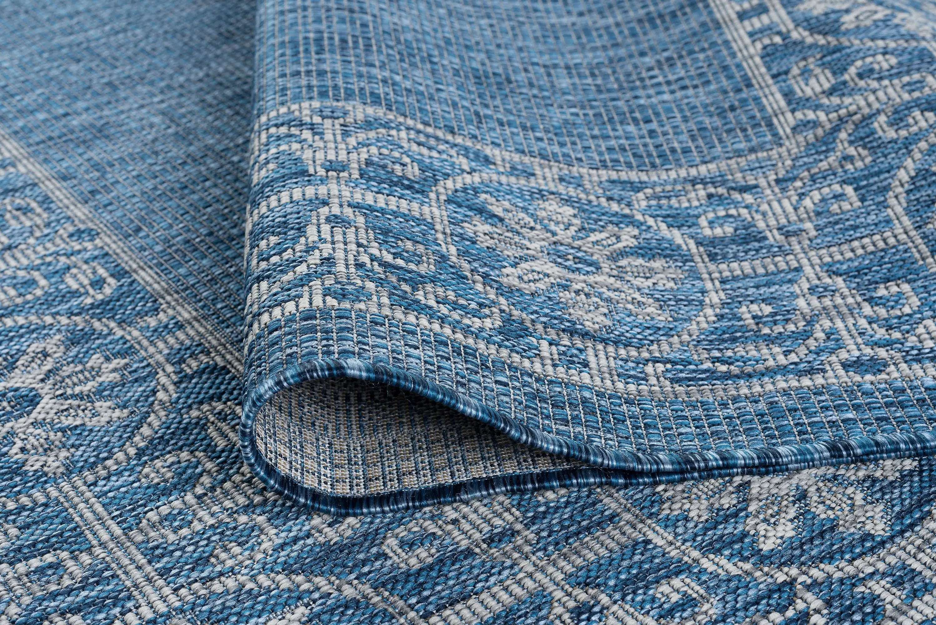 VND18148X10 Veranda 8 x 10 Border Indigo Blue Indoor-Outdoor Rug-6