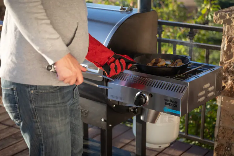 PG14 Camp Chef 14 Inch Pellet Grill Sidekick Side Burner-5