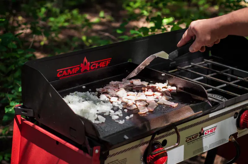 SG30 Camp Chef Professional Flat Top Griddle-3