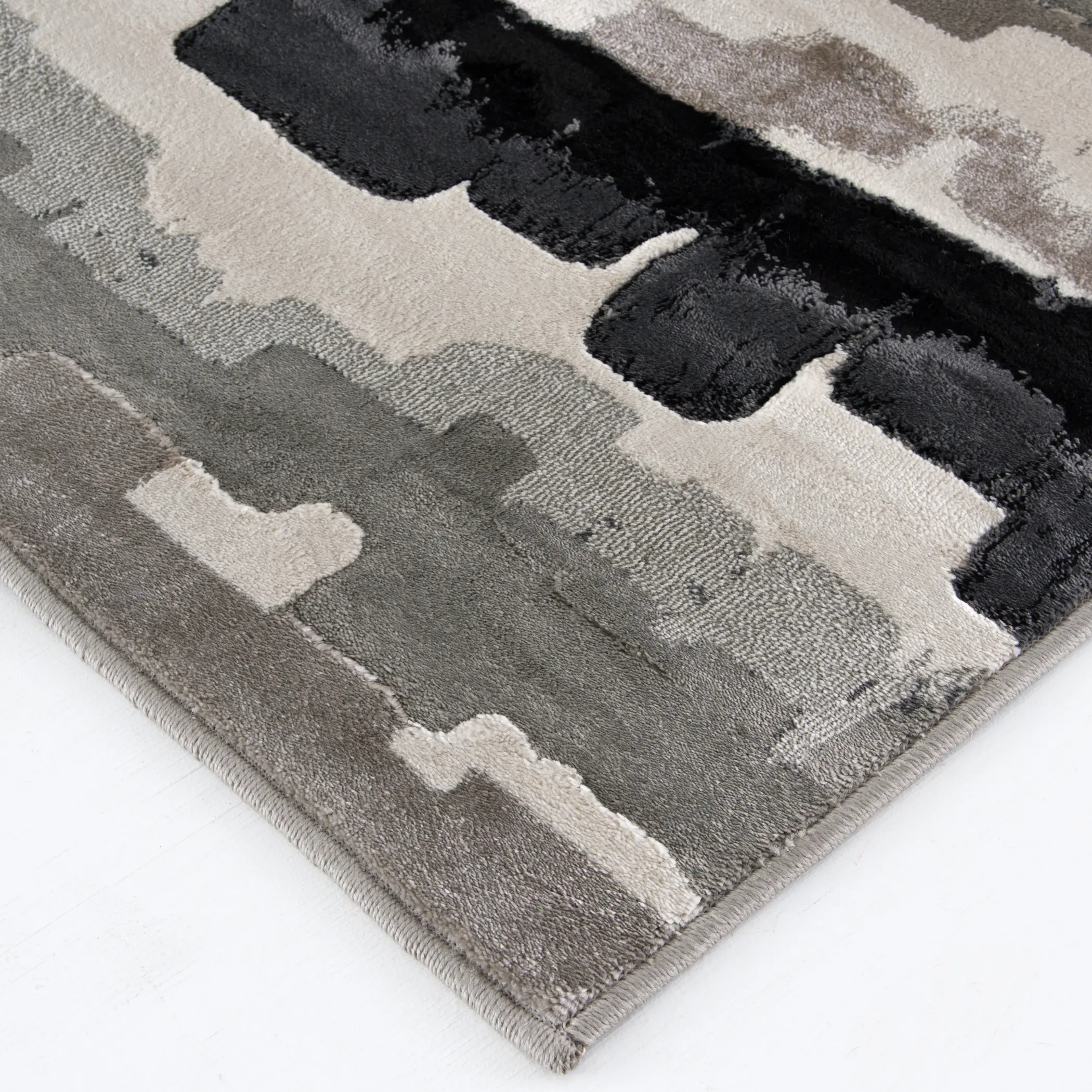 5 x 8 Medium Erasto White, Gray, and Black Area Rug - Milan-6