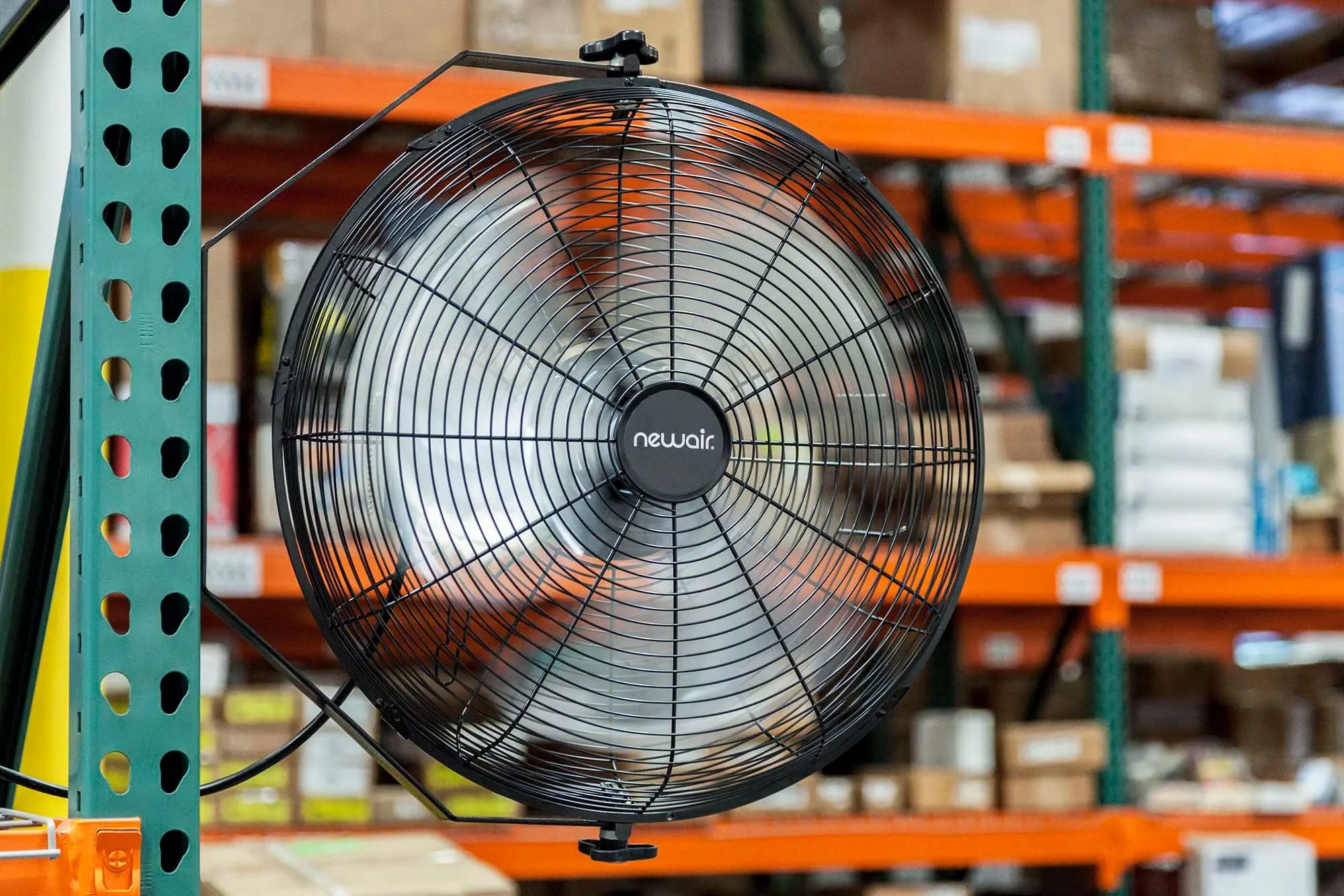 WINDPRO18W WindPro18W 18-inch High Velocity Wall Mount Fan-5