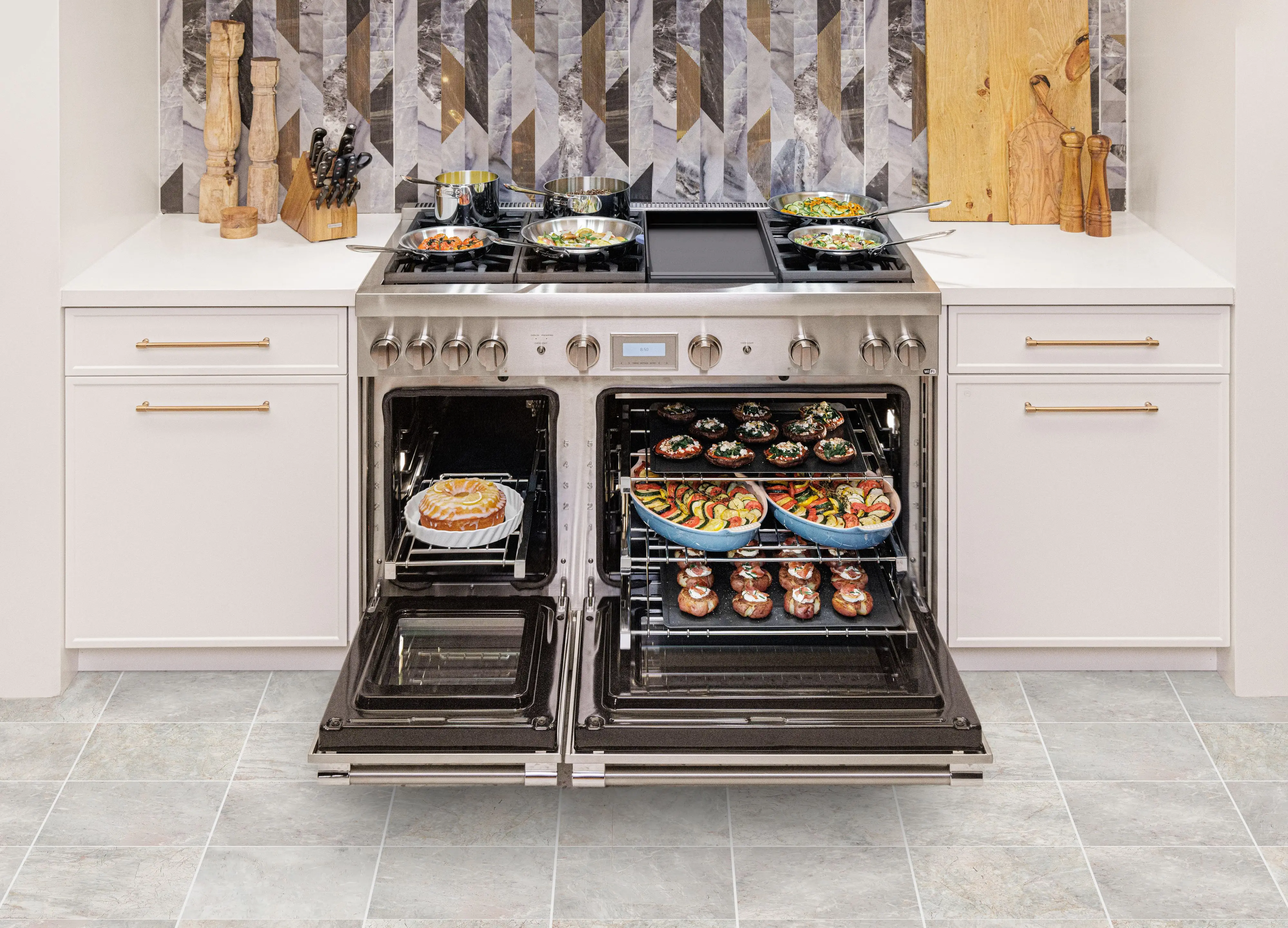 PRG486WDH Thermador Pro Harmony 48  Double Oven Gas Range with Griddle - Stainless Steel-8