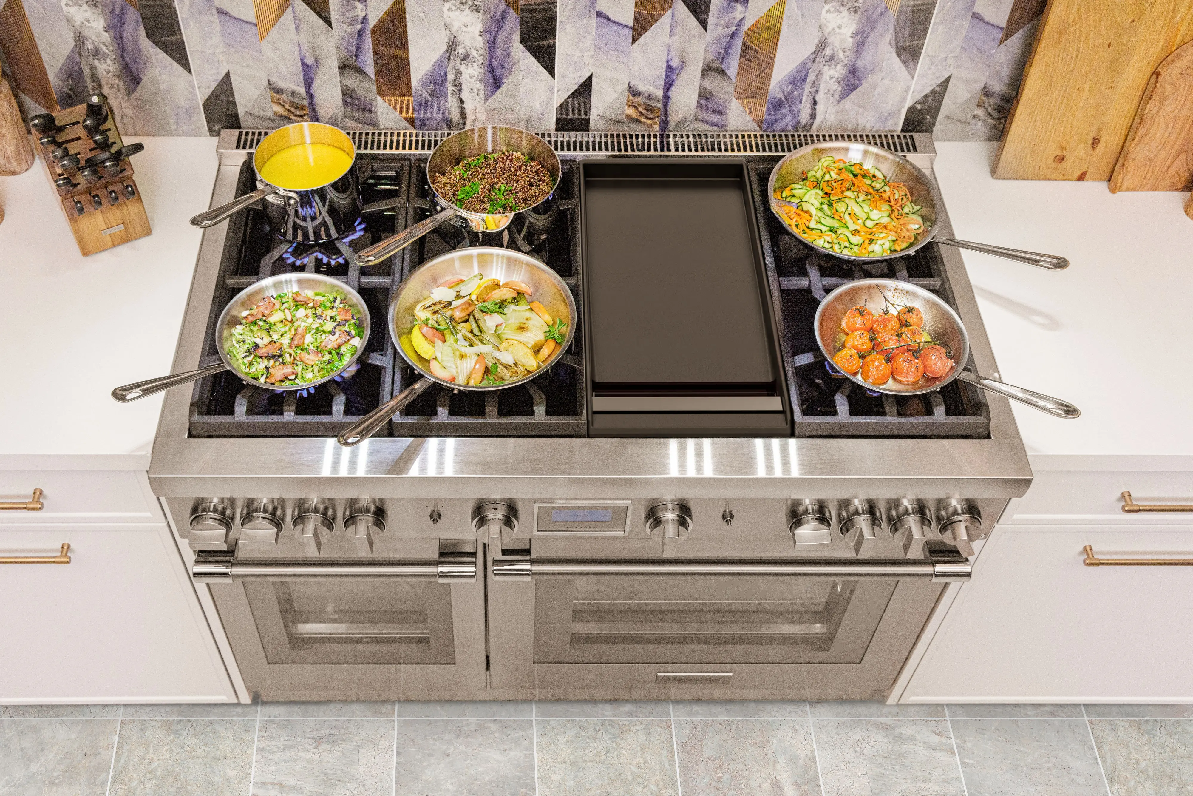 PRG486WDH Thermador Pro Harmony 48  Double Oven Gas Range with Griddle - Stainless Steel-9