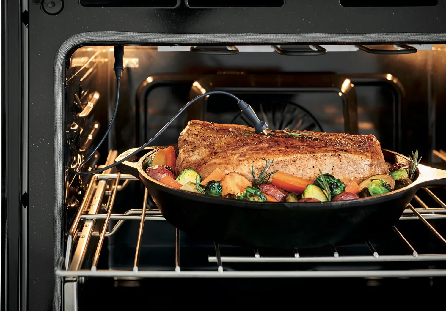 FGEW3066UD Frigidaire Gallery 30 Inch Single Wall Oven - 5.1 cu. ft. Black Stainless Steel-3
