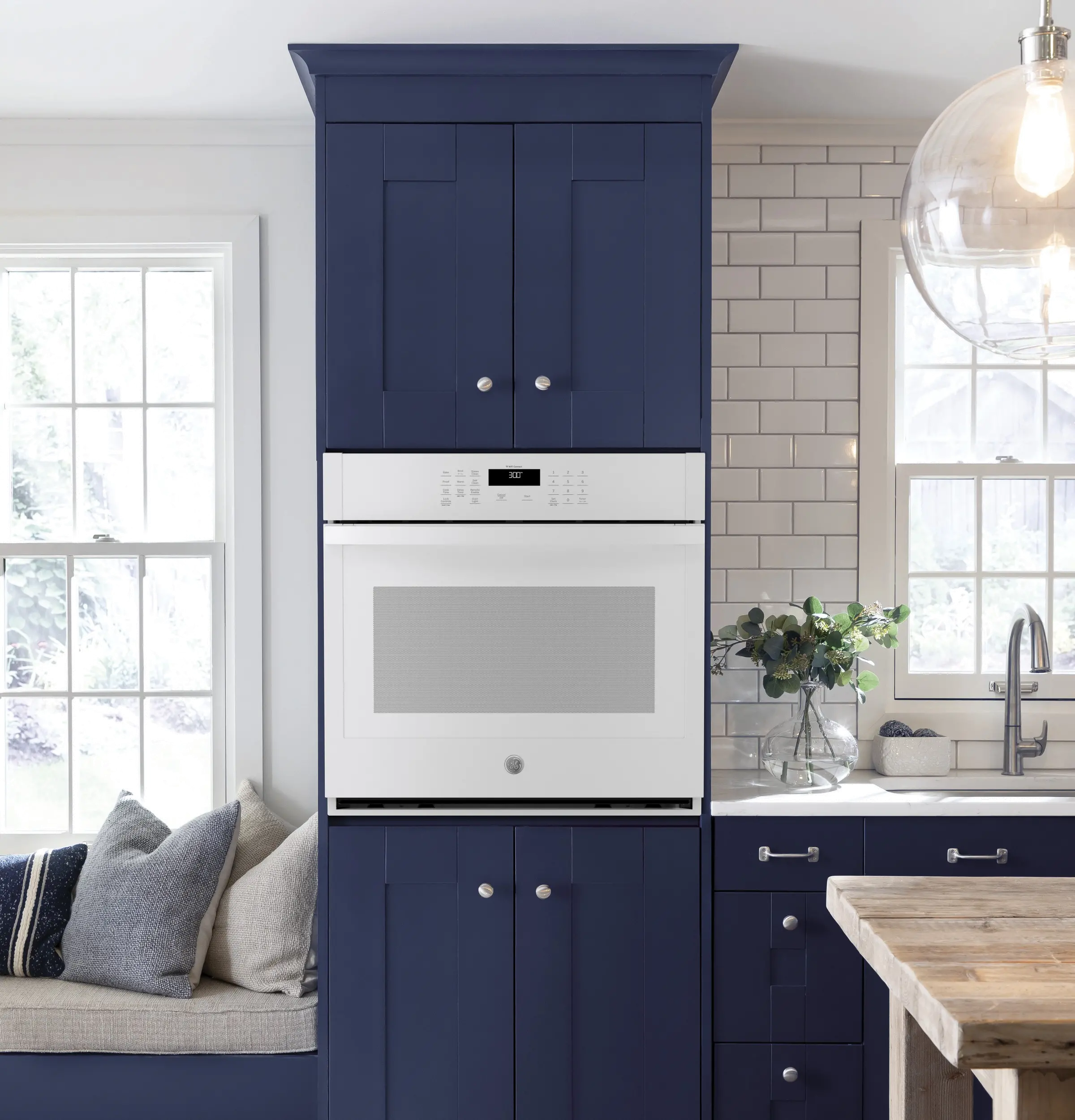 JKS3000DNWW GE 27 Inch Single Wall Oven - 4.3 cu. ft. White-2
