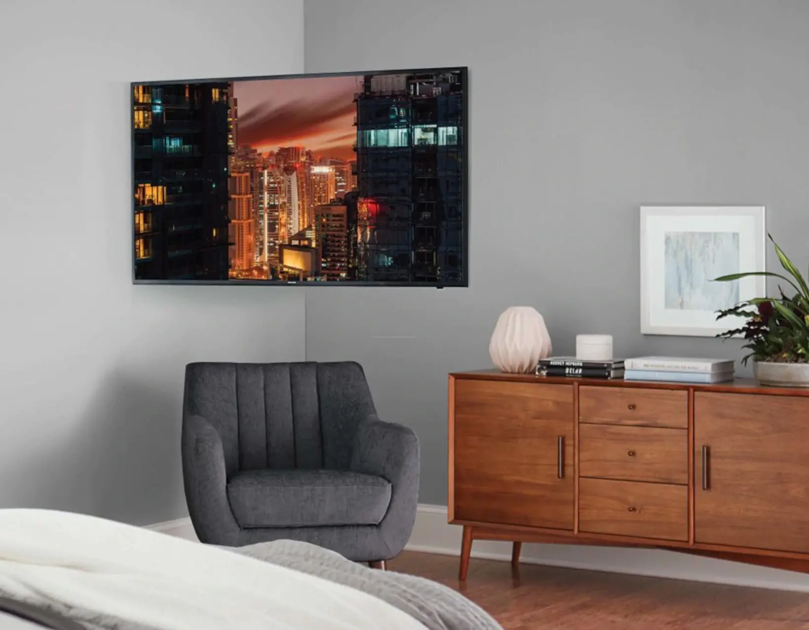 VMF720-B2 Advanced Full-Motion Premium TV Wall Mount - 32  to 55 -6
