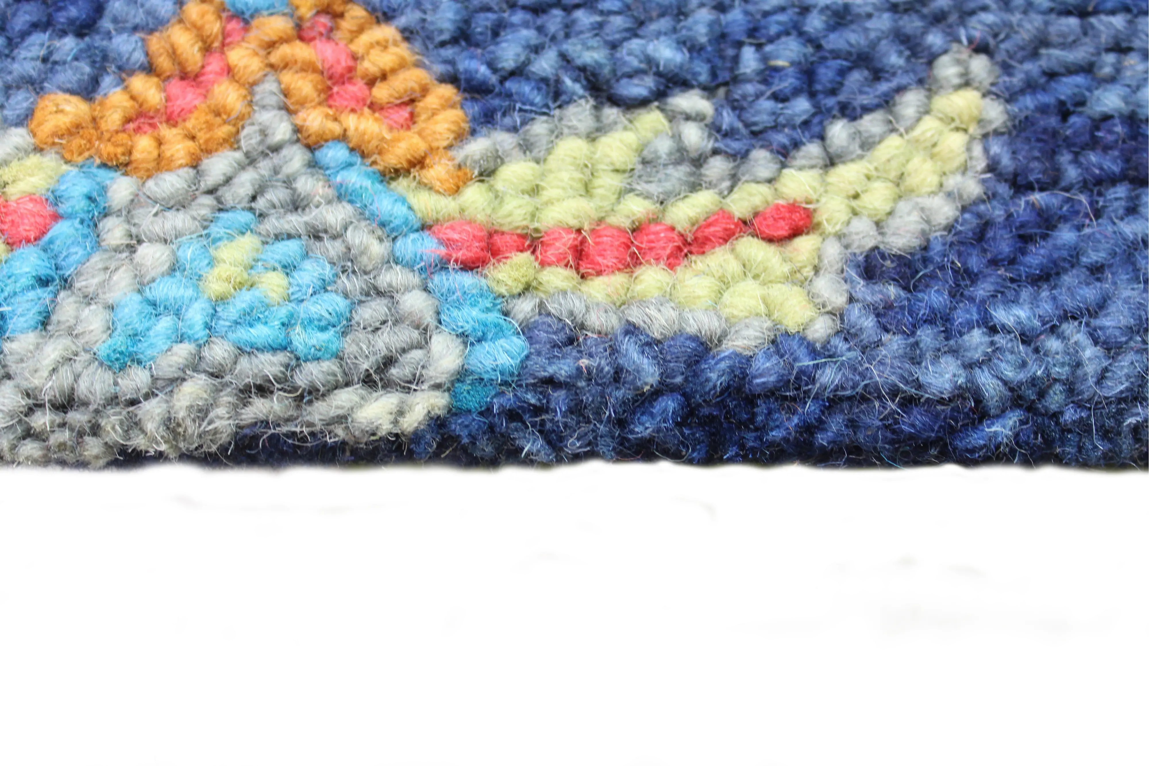 R131-NV-76X96-AL110 Valencia 8 x 10 Transitional Danbury Navy Blue Rug-6