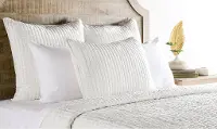 Off White Cloud Velvet Queen 3 Piece Bedding Collection - Bari