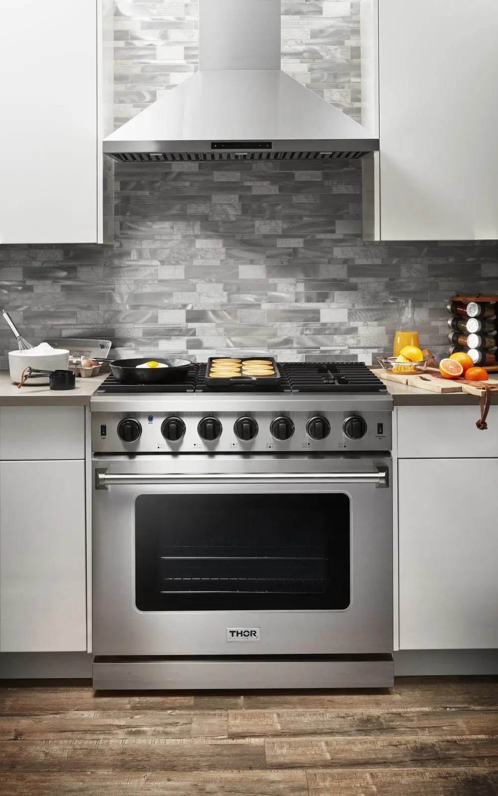 Thor Professional 6 cu ft Gas Range - 36 Inch Stainless Steel-7