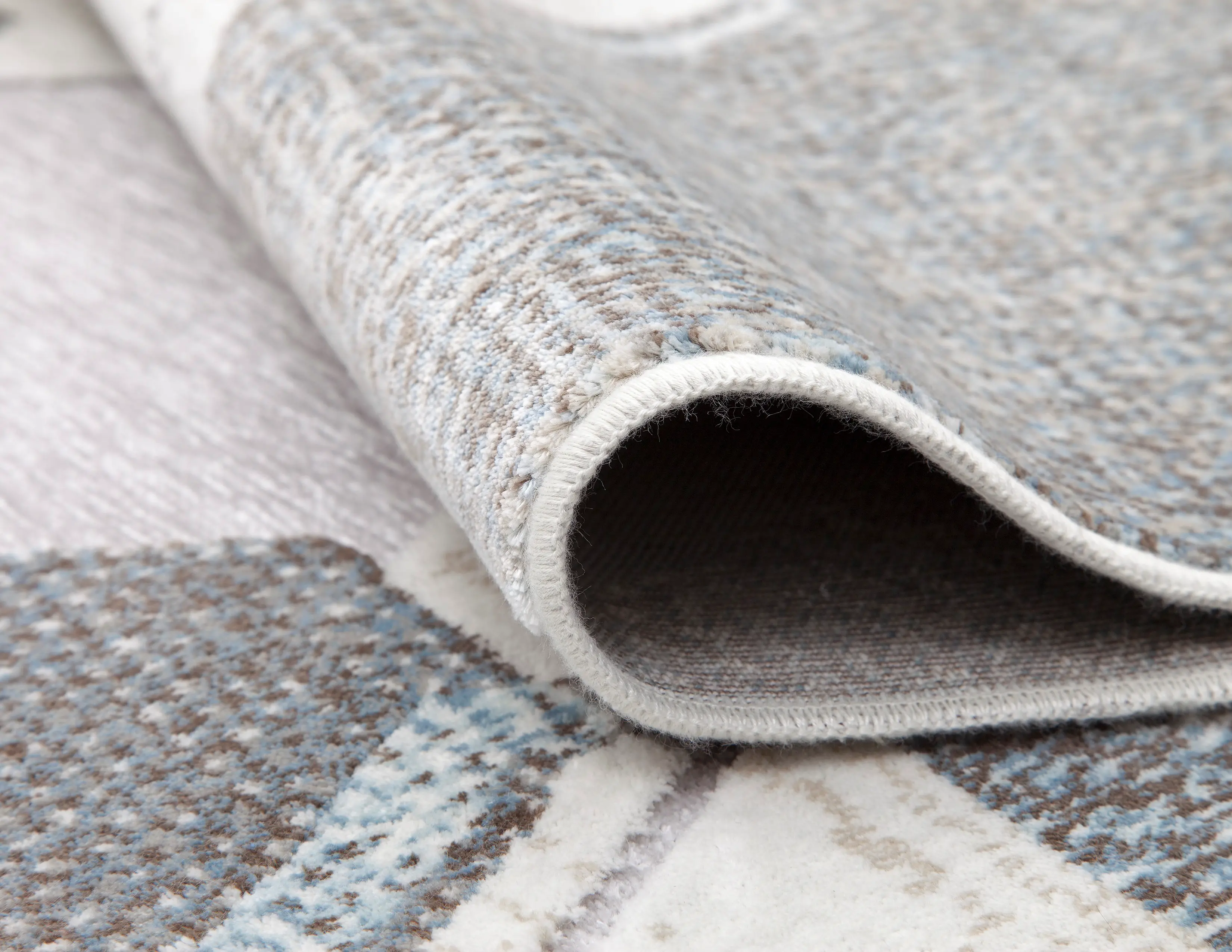 Napa 8 x 11 Gray Hexagon Area Rug-3