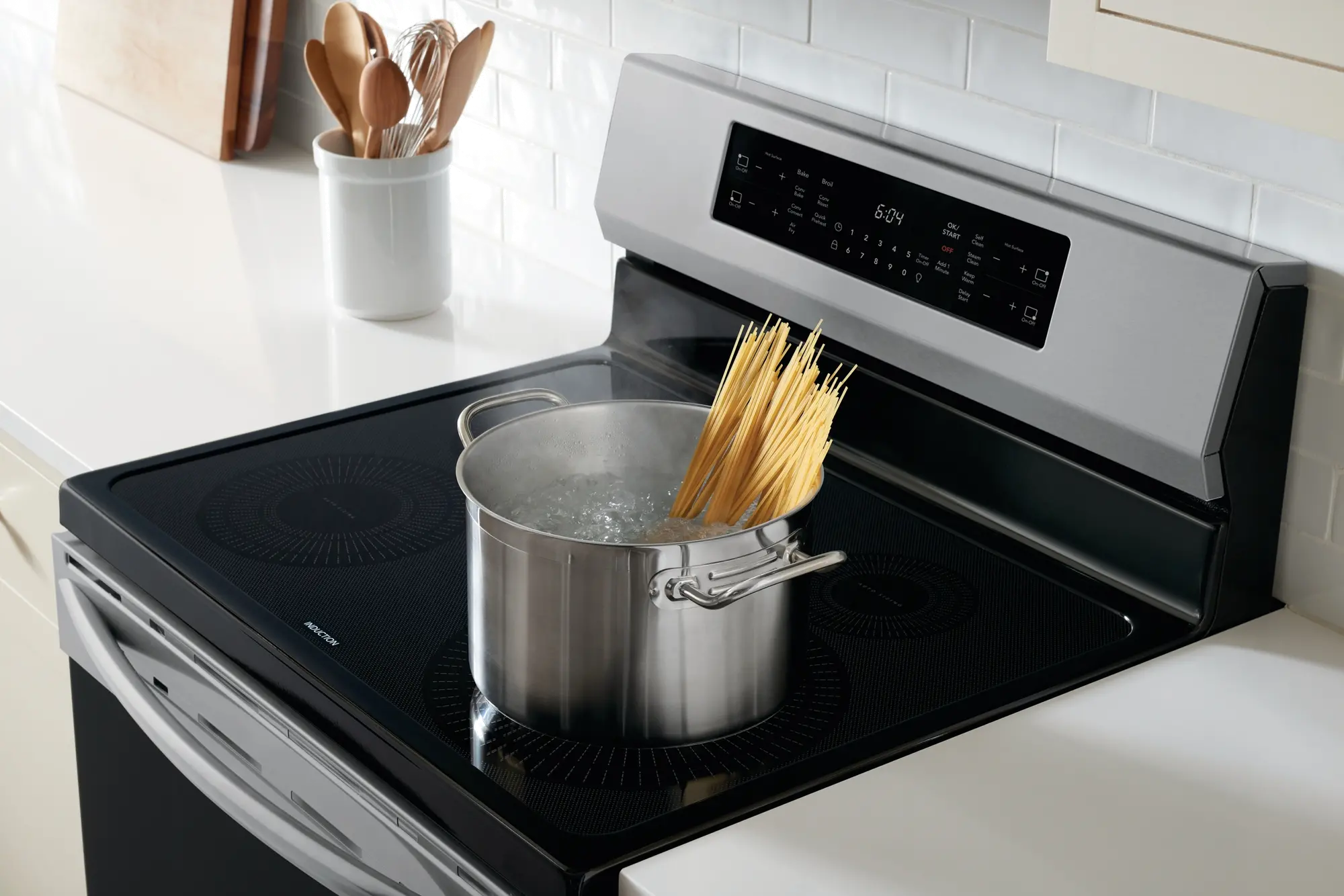 GCRI3058AF Frigidaire Gallery 5.4 cu ft Induction Range - Stainless Steel-5