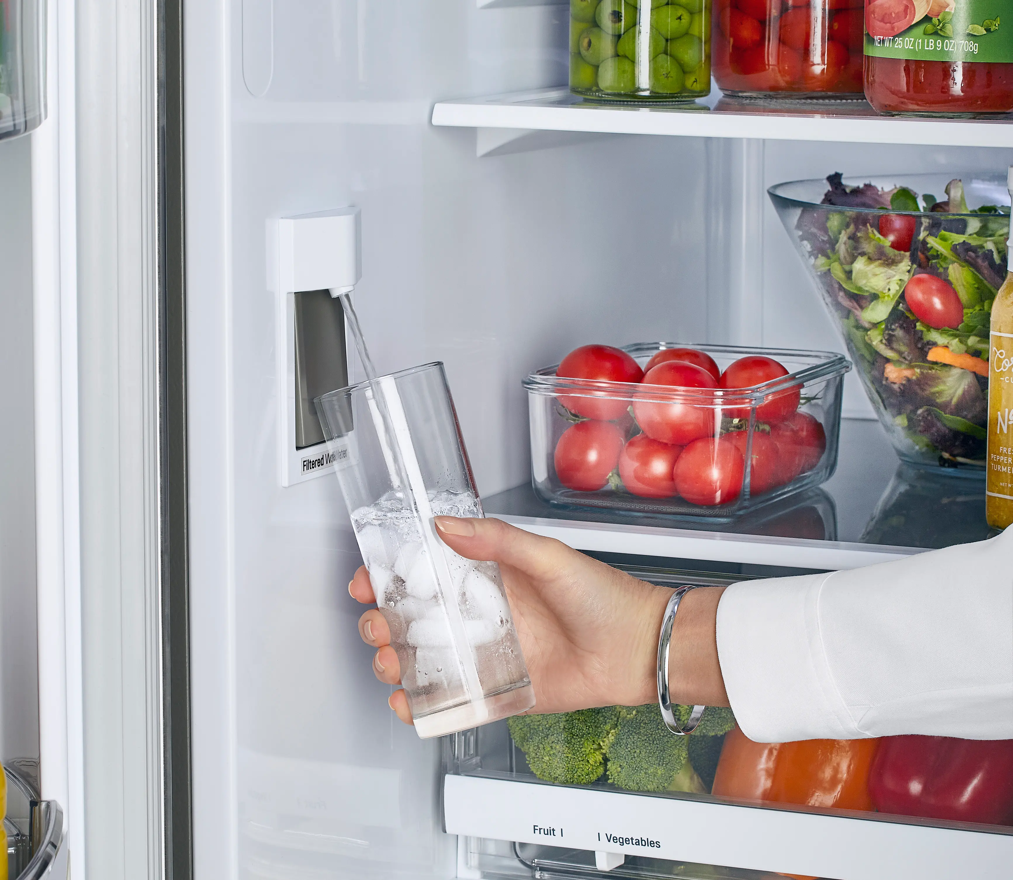 LMWC23626S LG 22.7 cu ft French Door Refrigerator - Counter Depth Stainless Steel-2