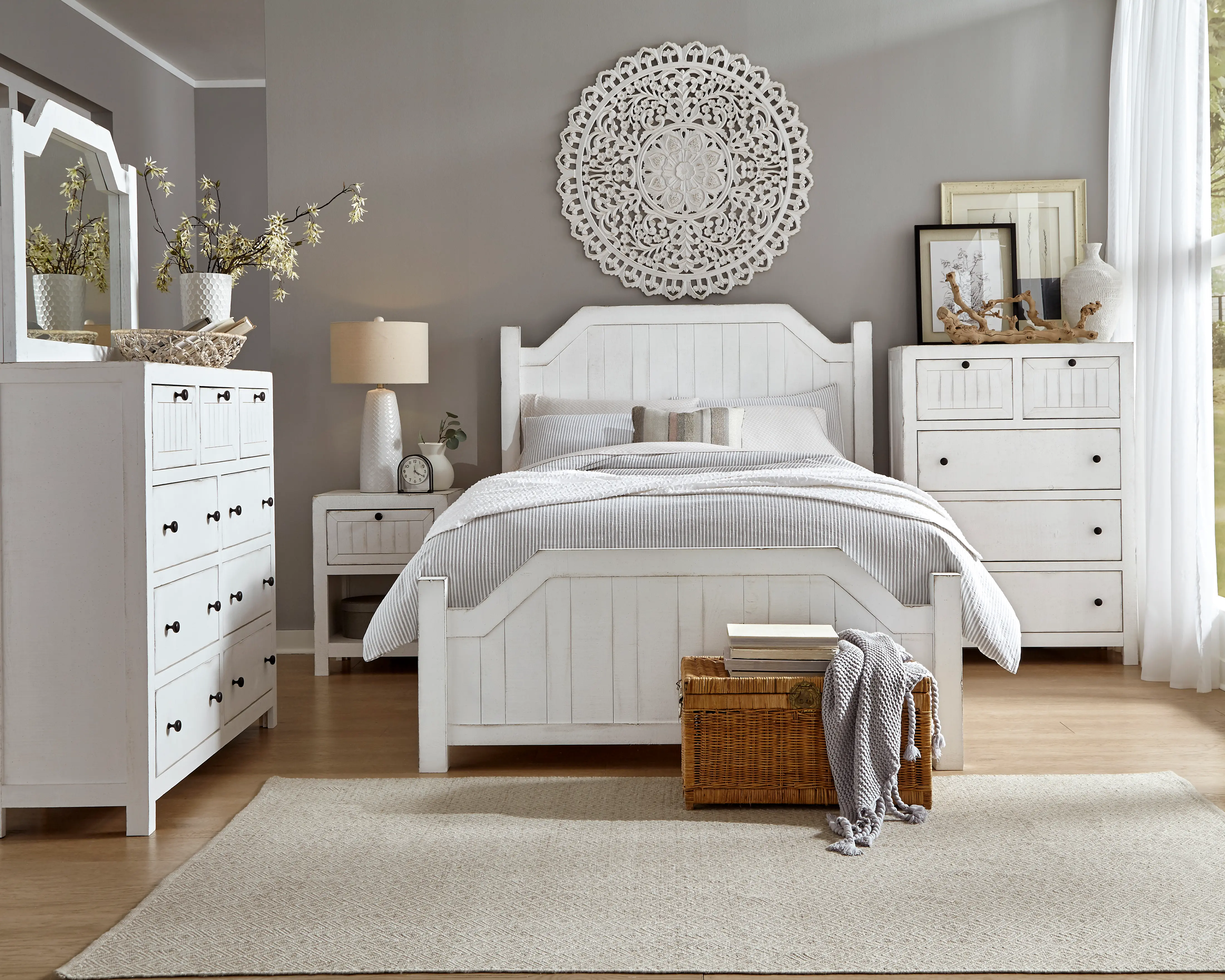 Sea Breeze White 4 Piece King Bedroom Set-1