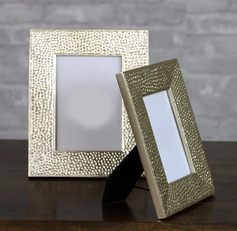 9 Inch Silver Dimple Picture Frame-2
