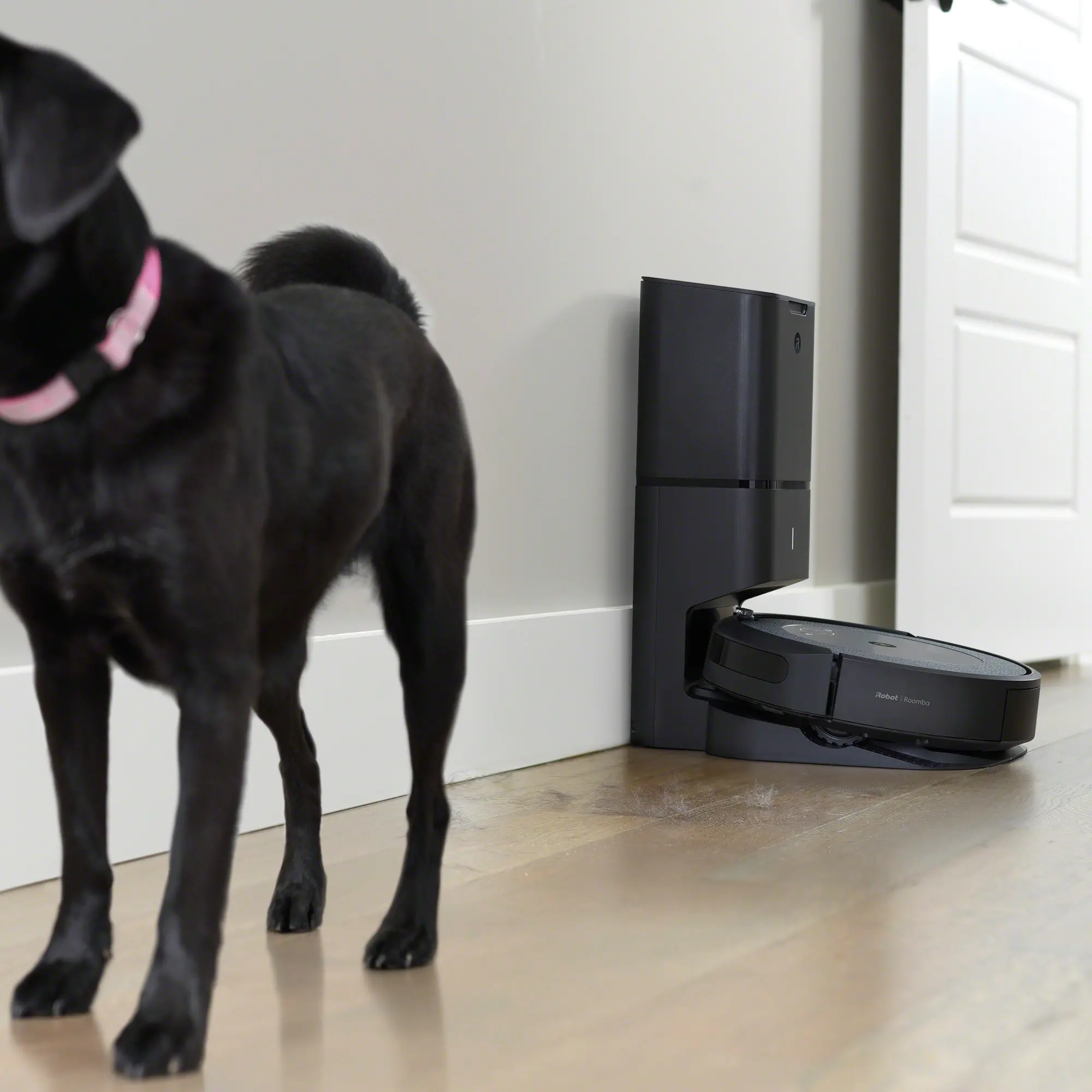 I3+_EVO/ROOMBA+BASE iRobot Roomba i3+ with Base WiFi Connected Robot Vacuum-9