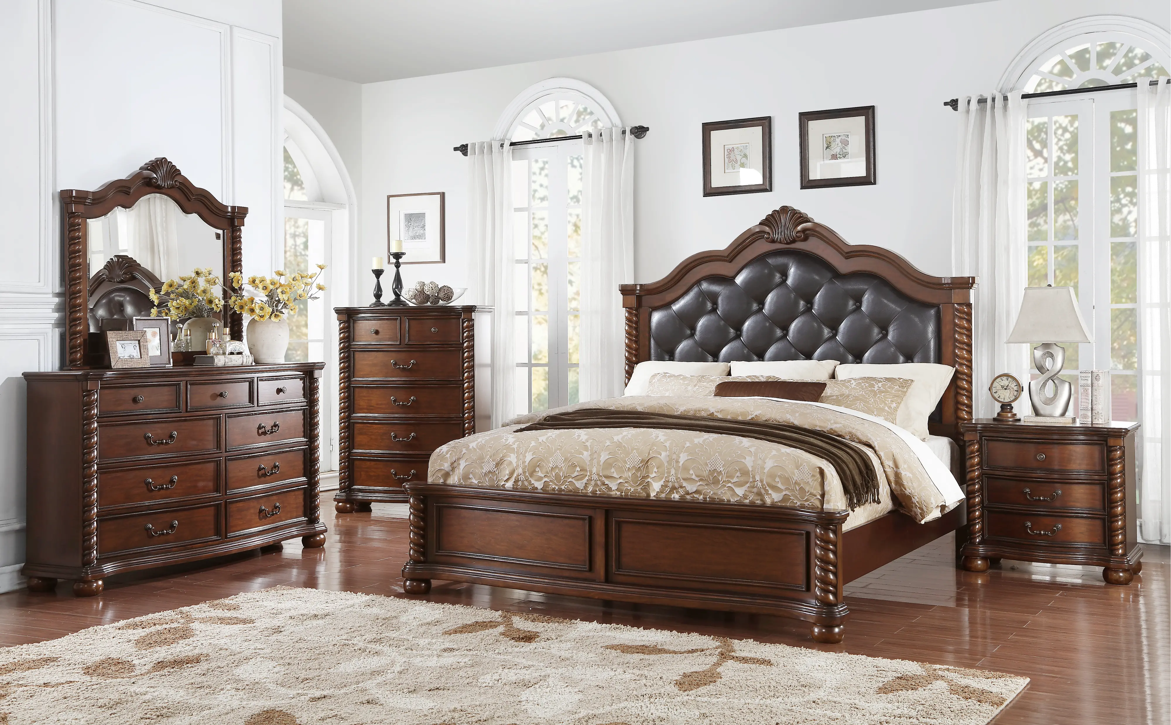 Traditional Cherry 4 Piece Queen Bedroom Set - Montarosa-1