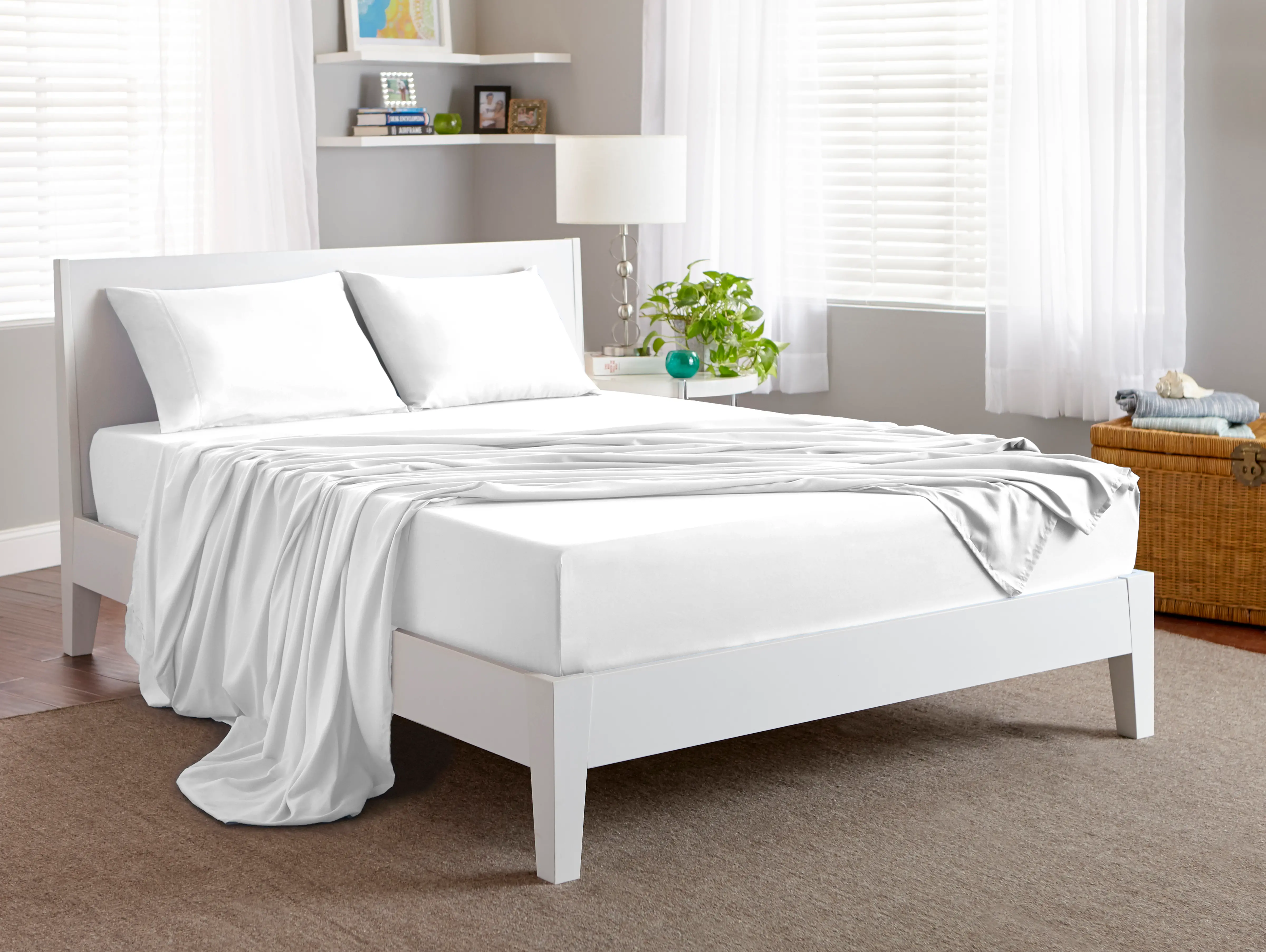 BGS195003 BedGear White Microfiber Full Bed Sheets-3