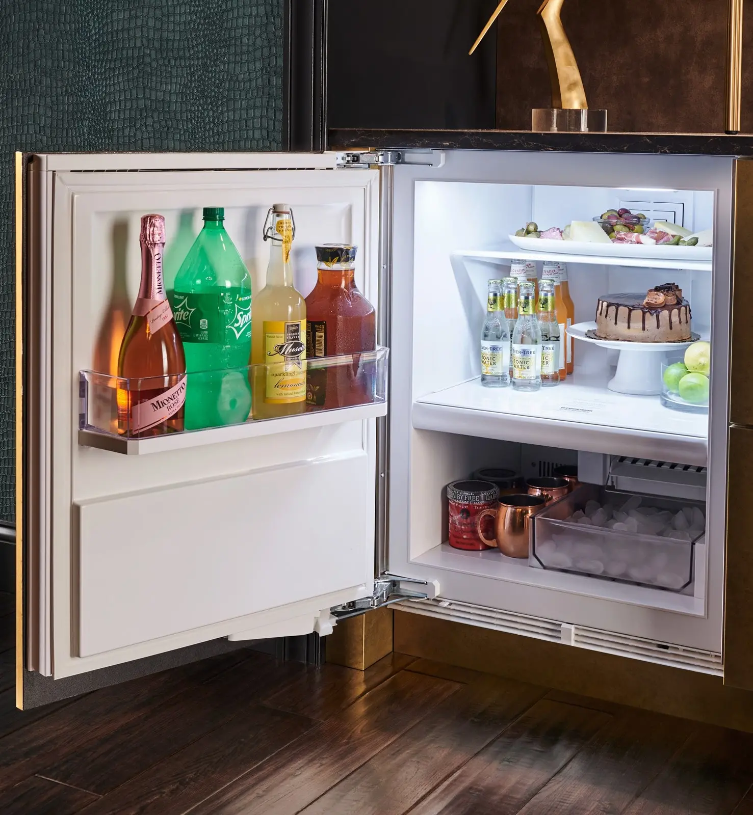 DEU2450CI/L Sub-Zero 24 Inch Designer Compact Refrigerator and Freezer - Panel Ready, Left Hinge-4